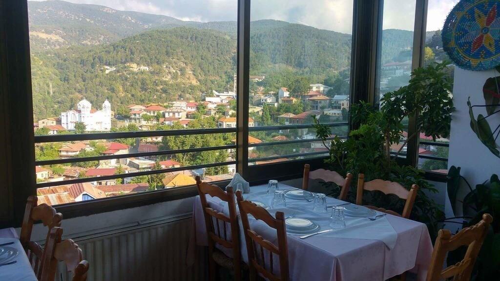 Restaurant Two Flowers Hotel