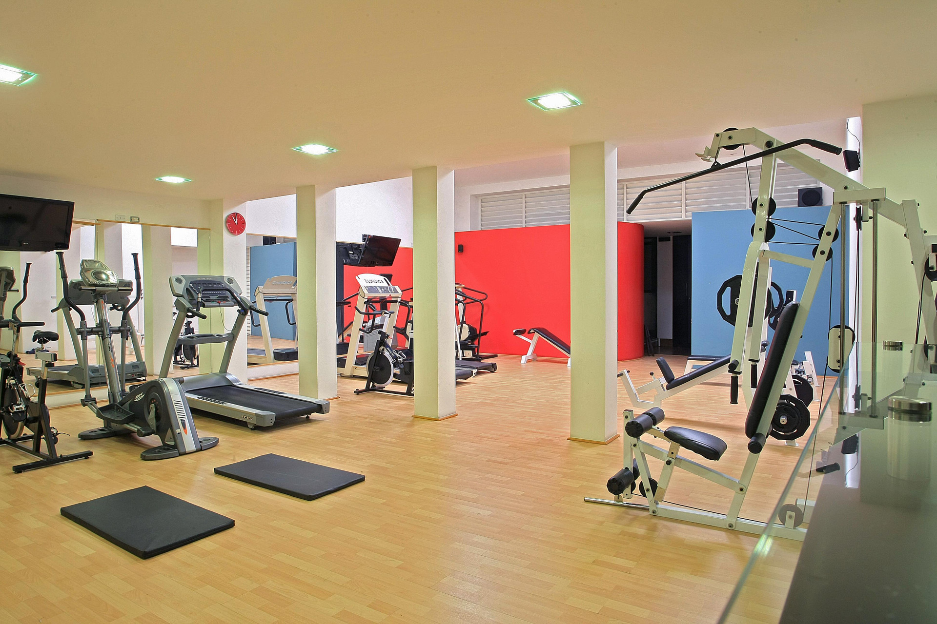 Gimnasio Hotel Dann Carlton Cali