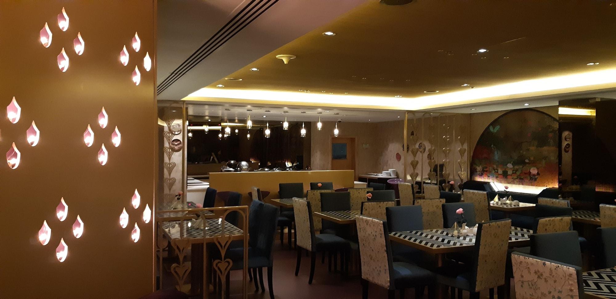 Restaurant Lotus Grand Hotel