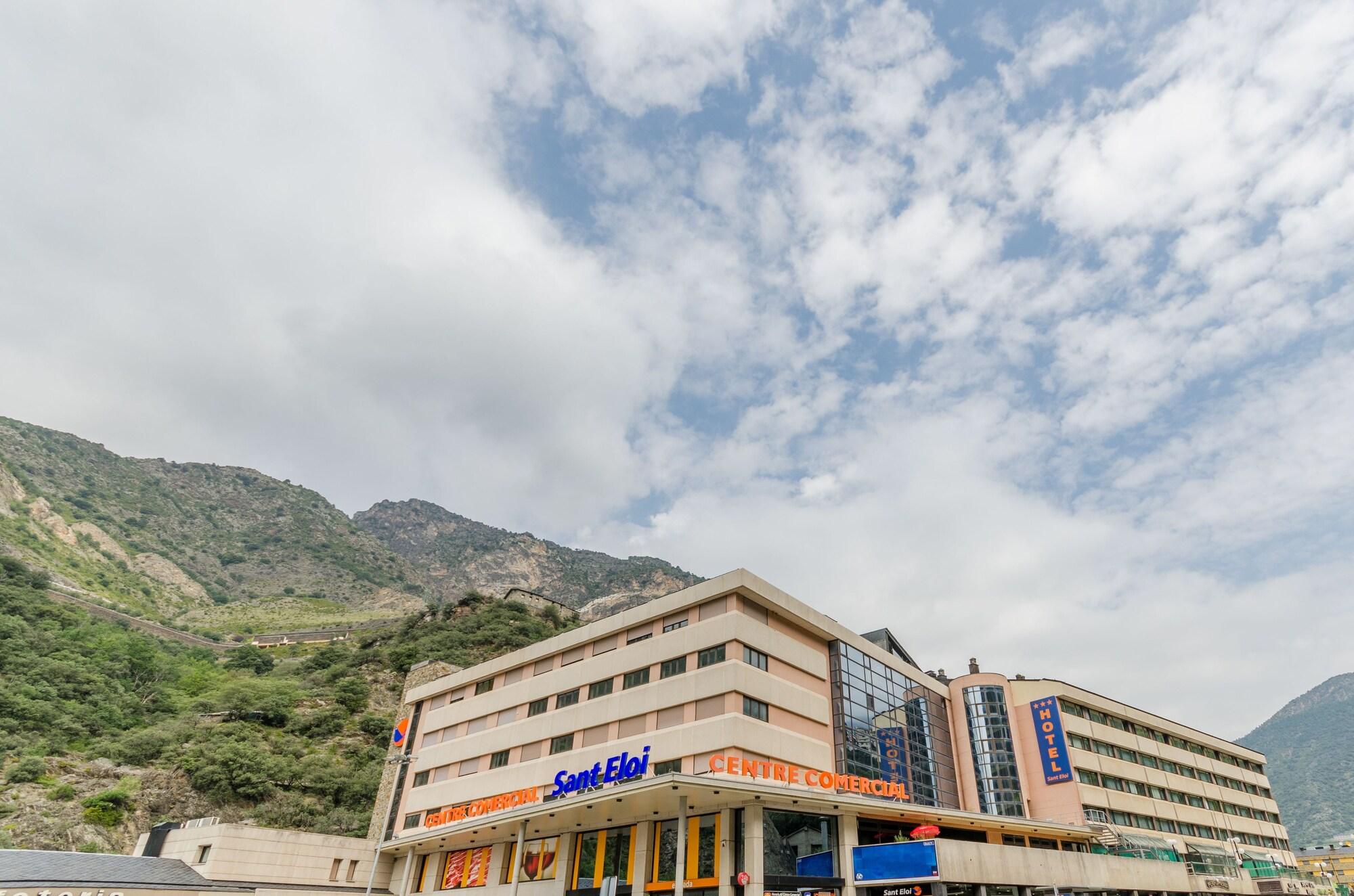 Vista Exterior Hotel Sant Eloi