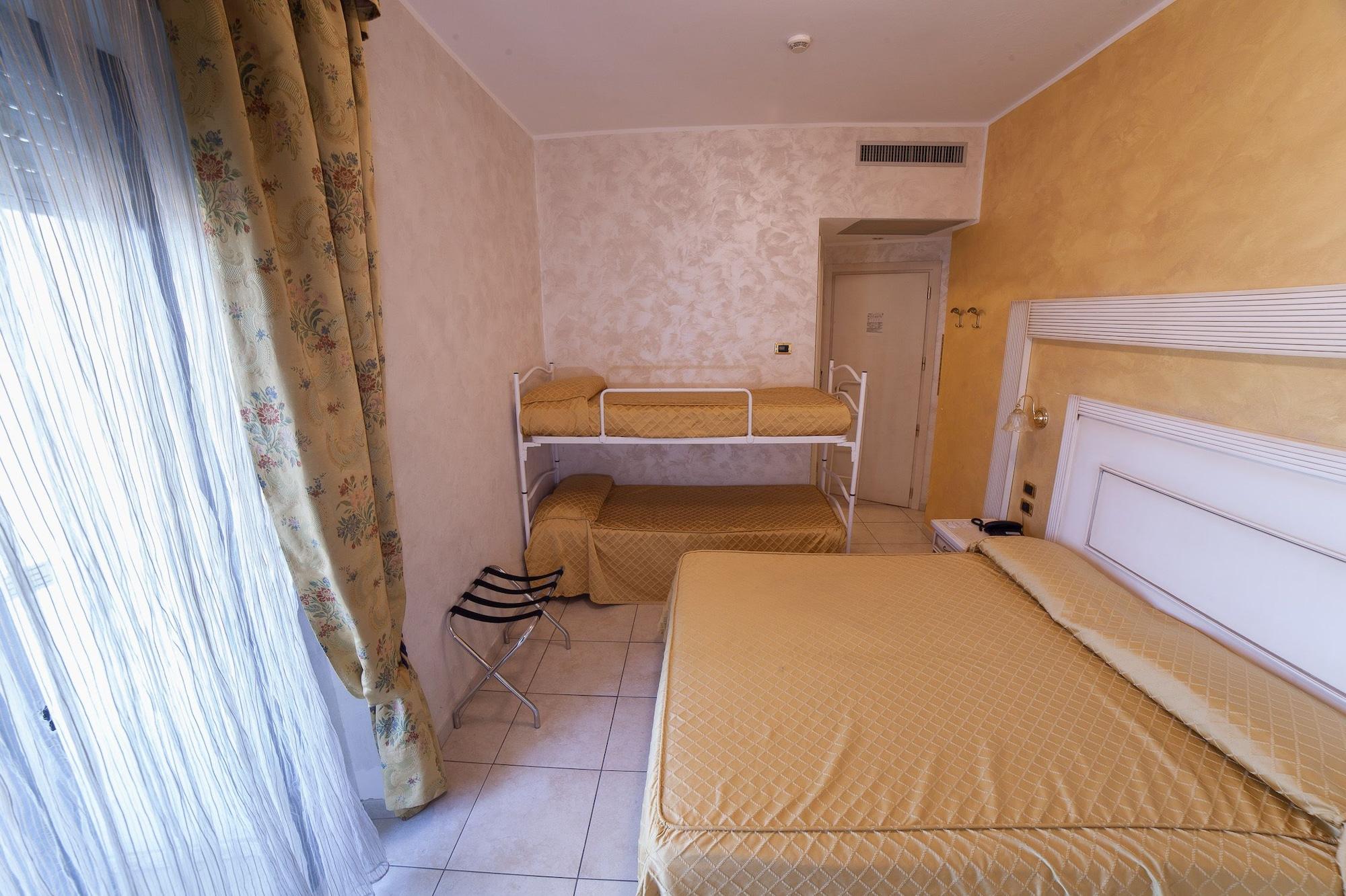 Habitación Hotel Diplomat Palace
