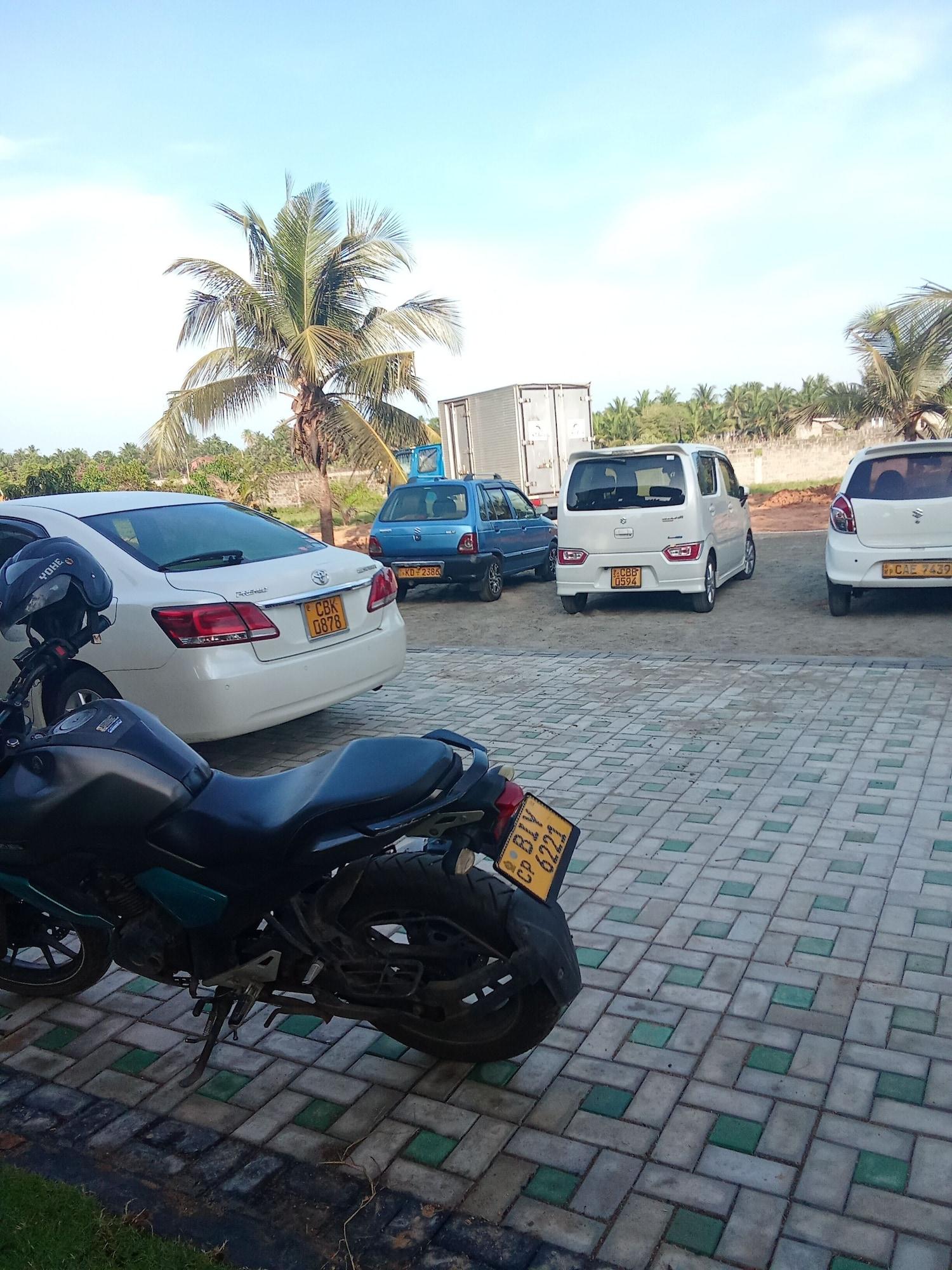 Vista Exterior Asai surf inn Arugambay