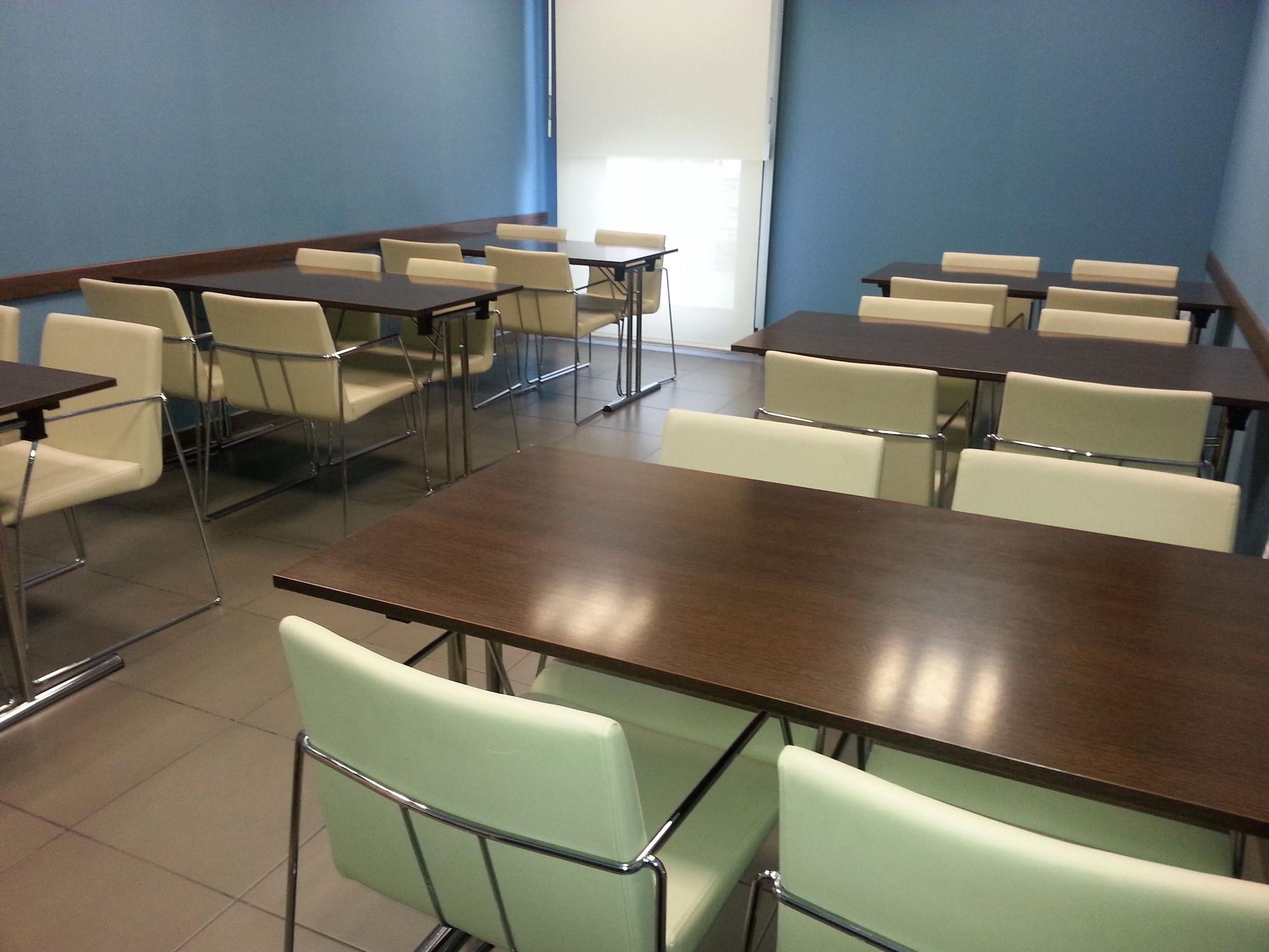 Sala de Reuniones Holiday Inn Express Vitoria by IHG