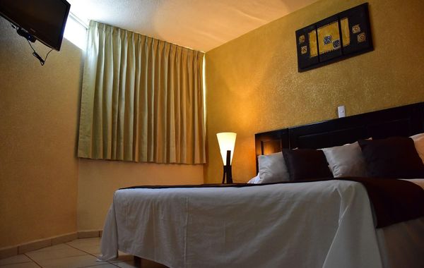 Hotel Suite Azomali - Hoteles en Tula de Allende, México: precios, zonas y ofertas