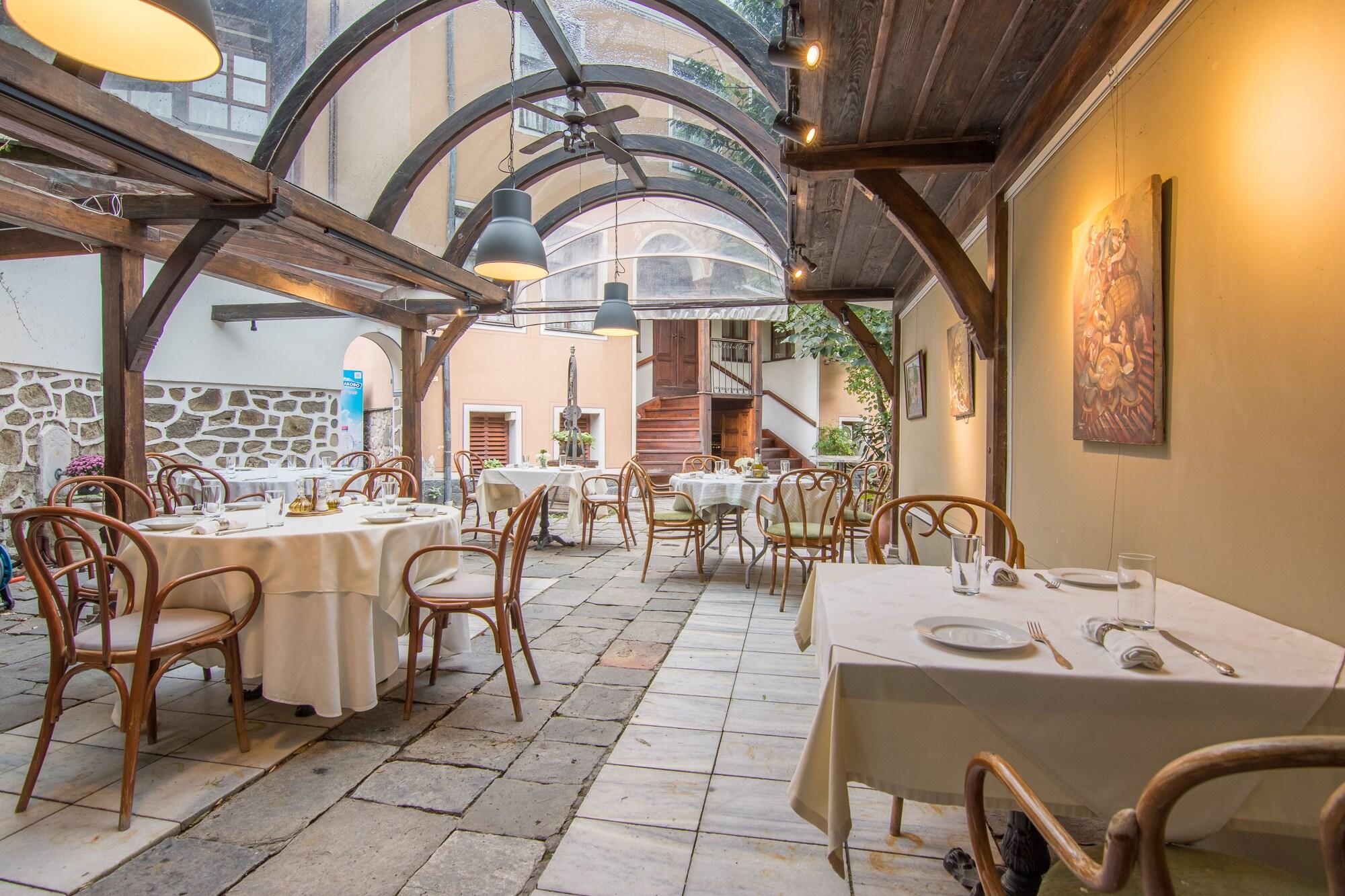 Restaurant Old Legends