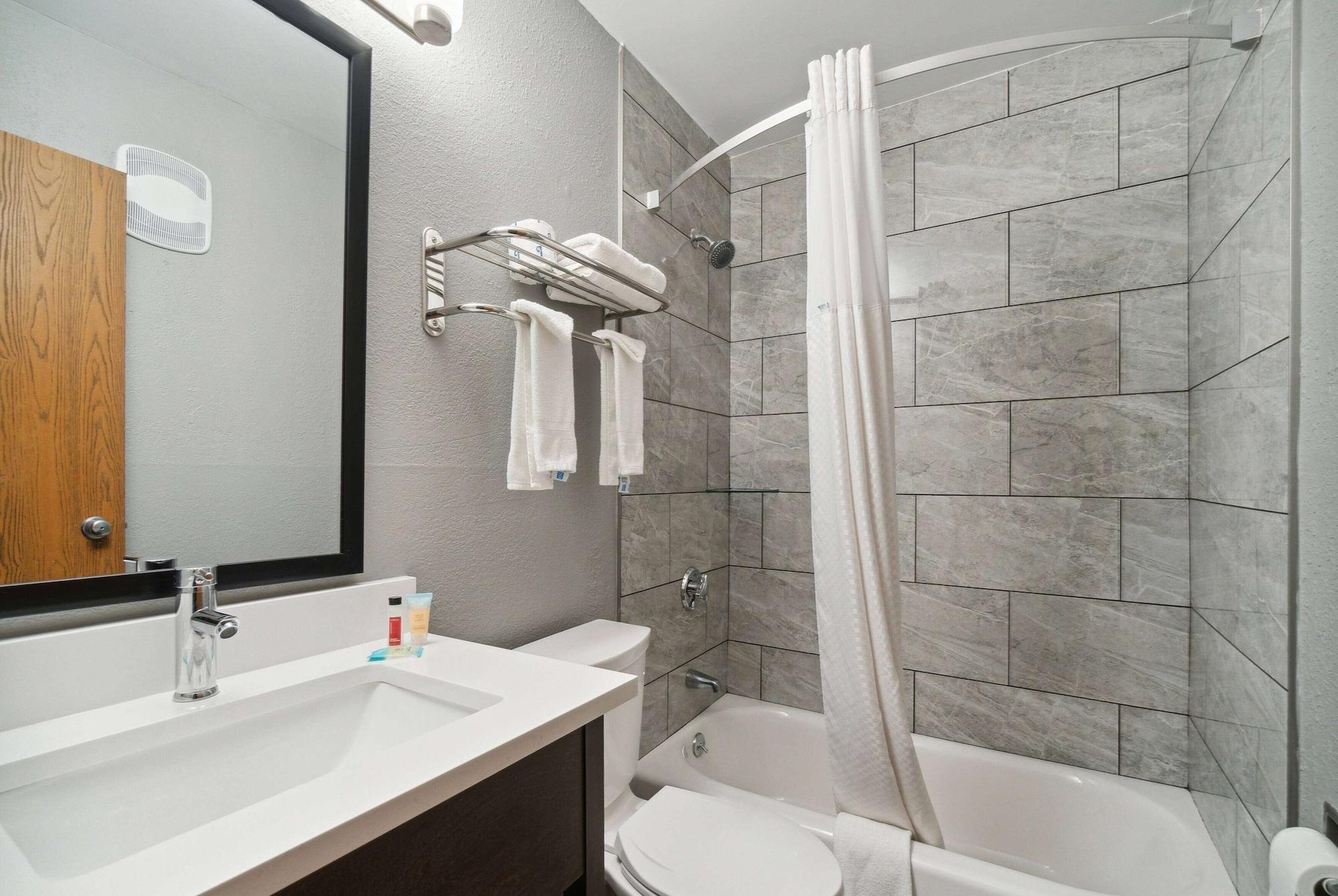 Equipamiento de Habitación Super 8 by Wyndham Kenosha/Pleasant Prairie