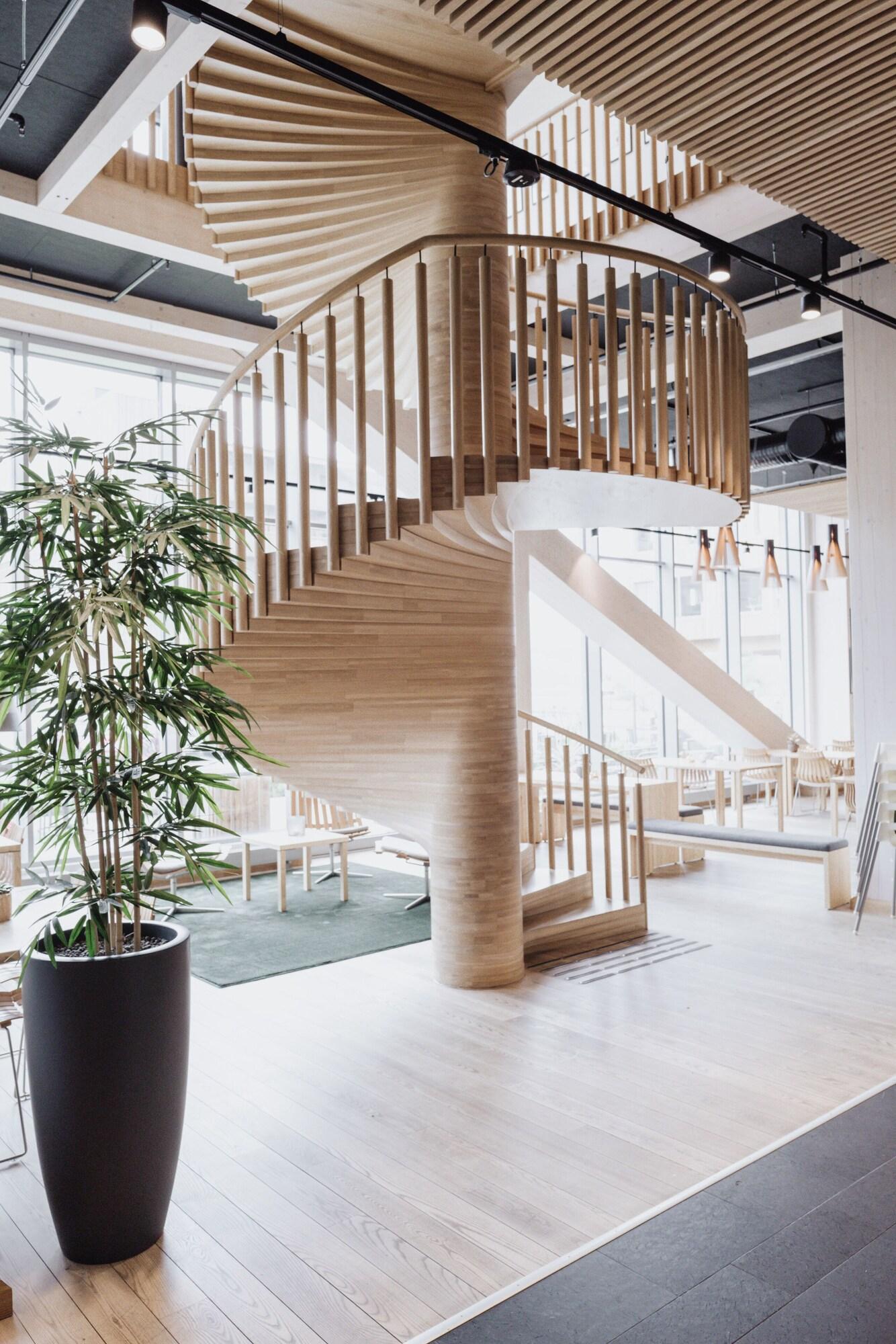 Varios Wood Hotel by Frich's