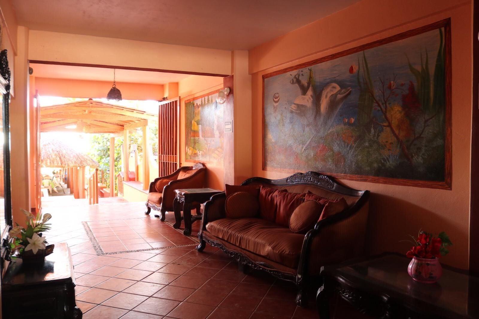 Vista Lobby Hotel Marbella Playa Larga
