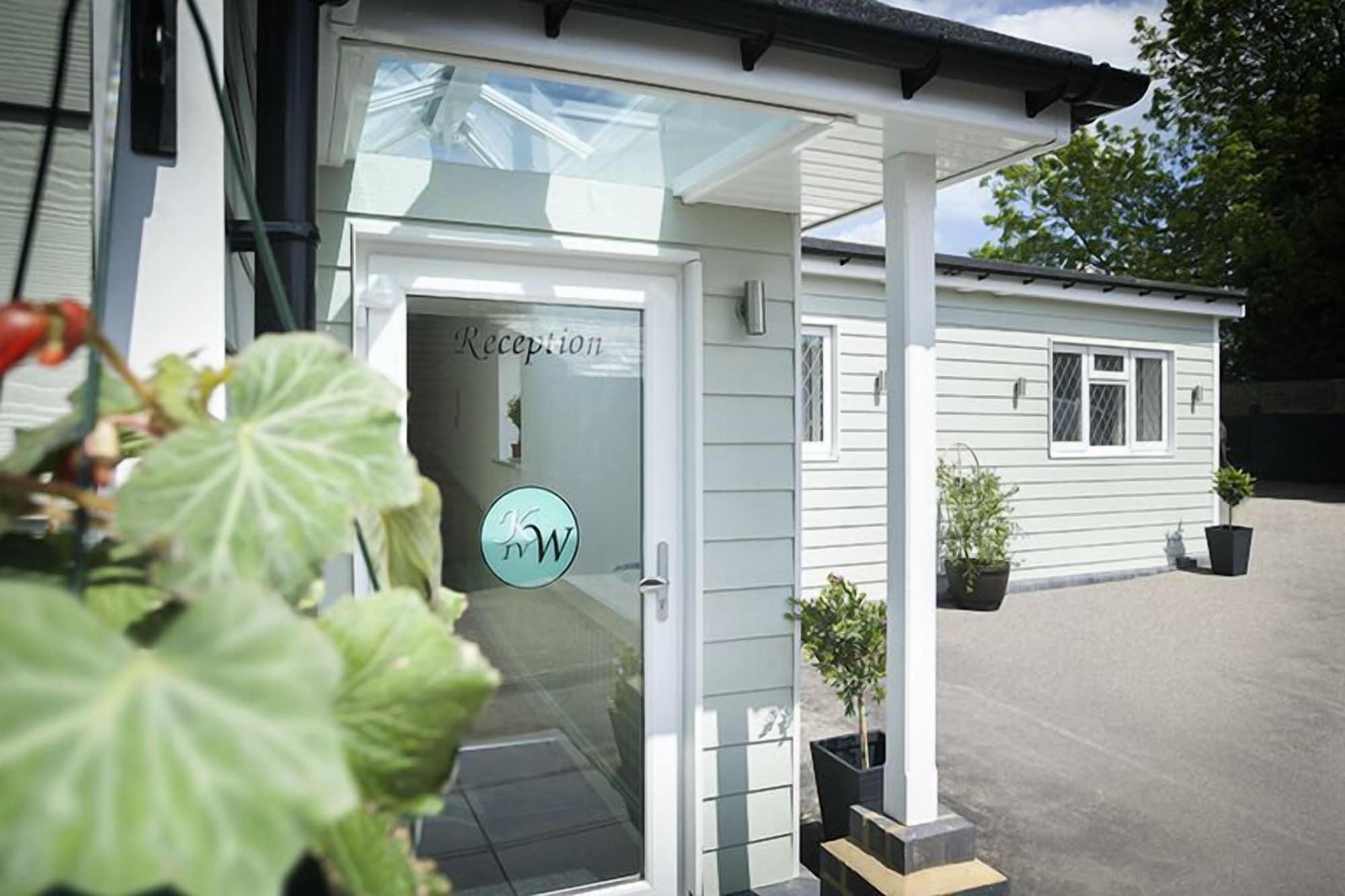 Vista Lobby King William