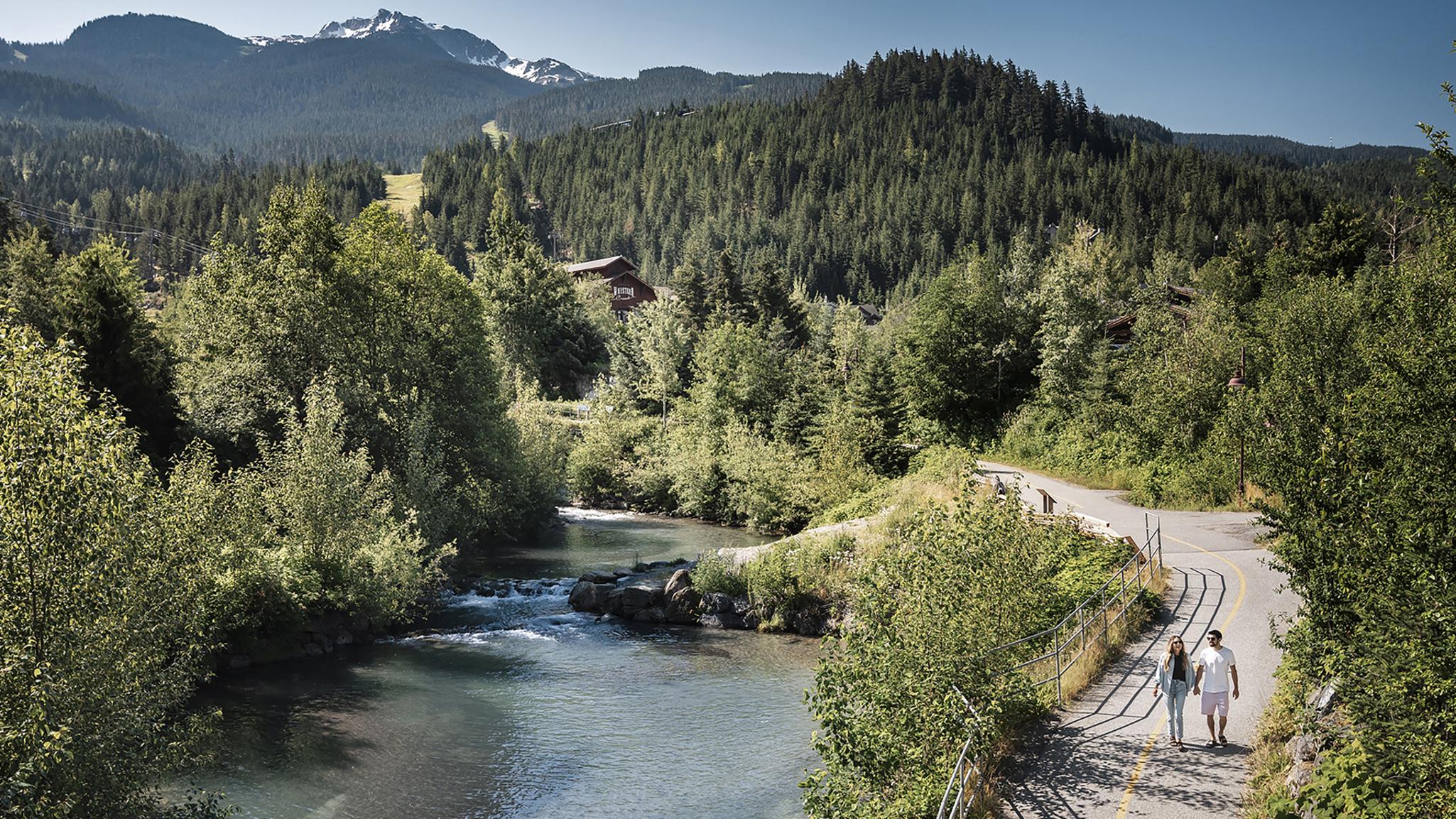 Vista Exterior Evolution Whistler, by Lodging Ovations