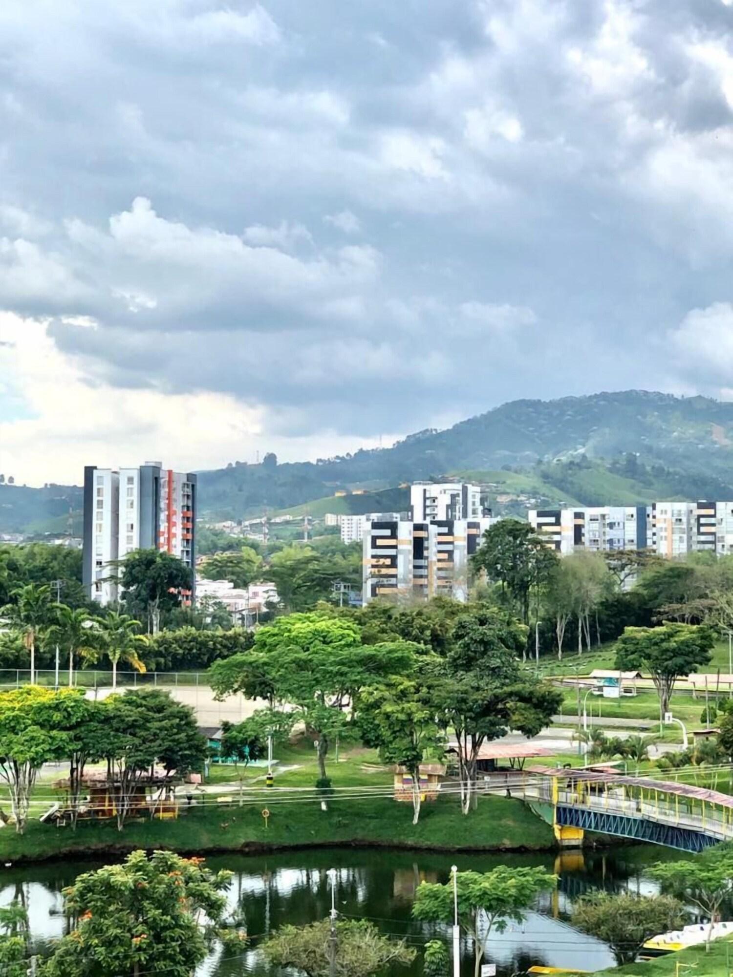 Comodidades del Alojamiento Hotel Pradera Plaza