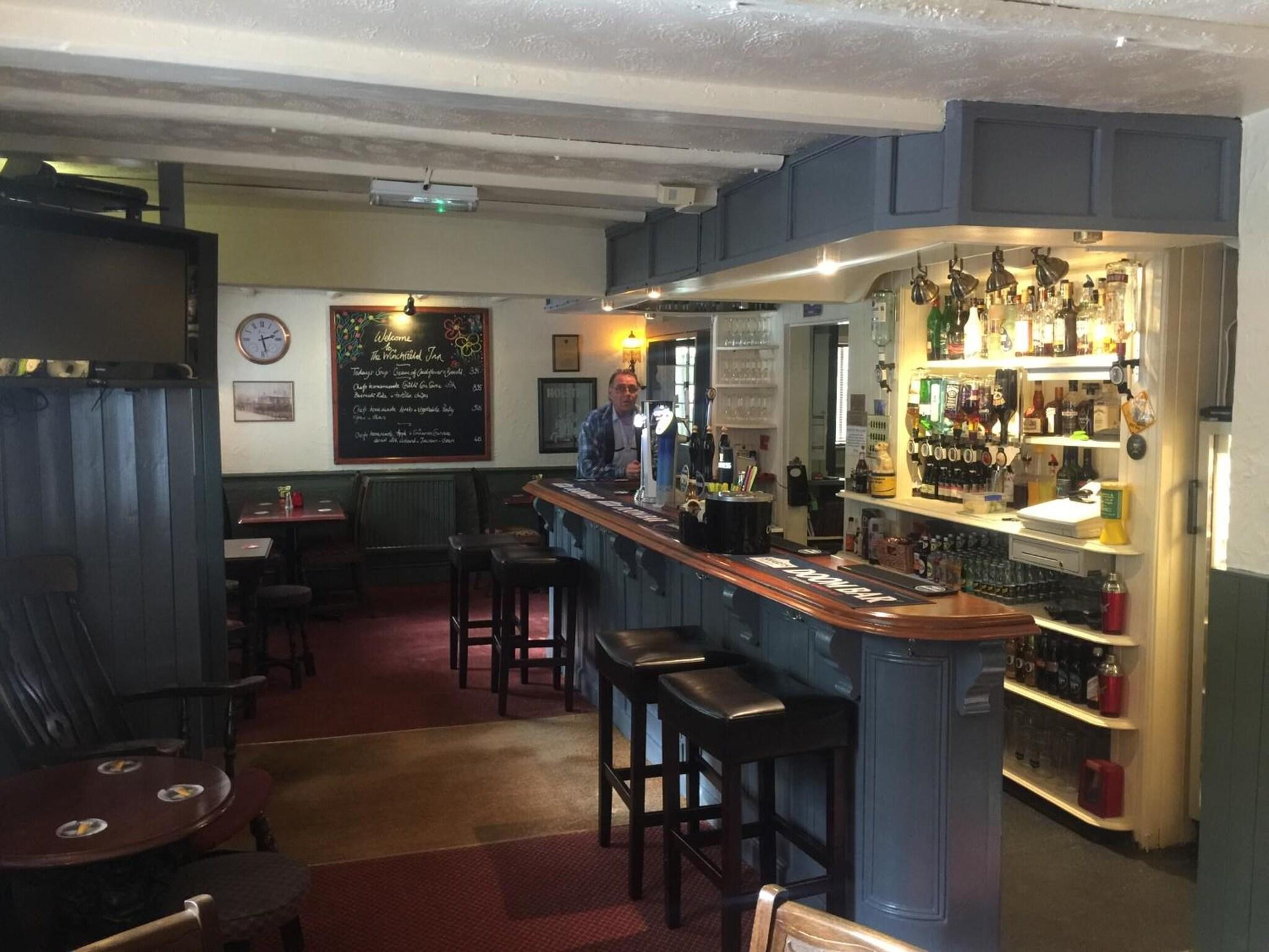 Bar/Salón The Winchfield Inn
