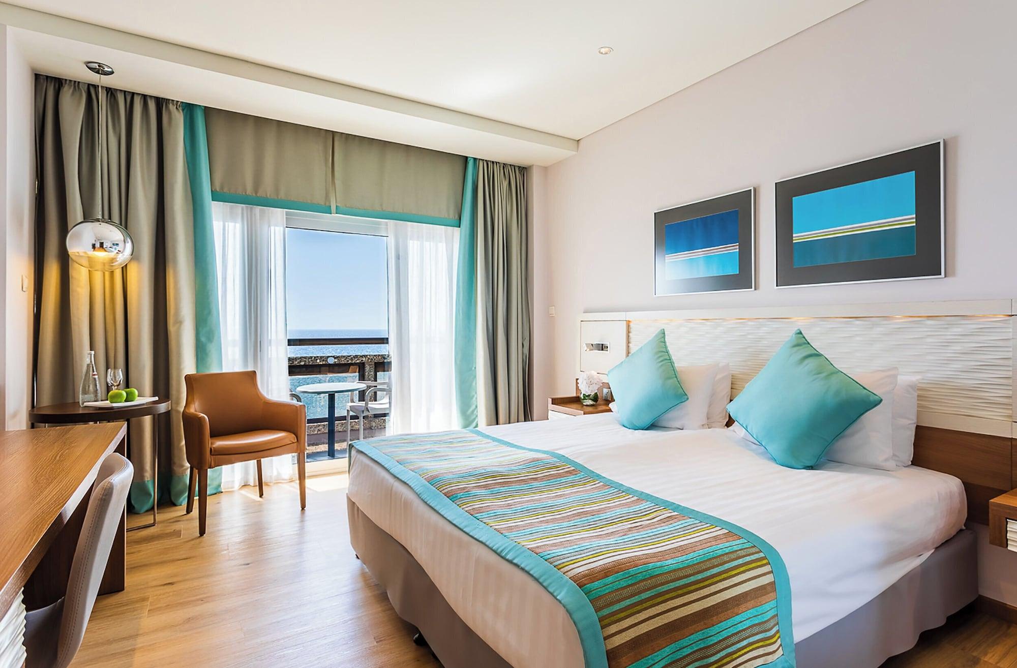 Habitación Crowne Plaza Limassol by IHG