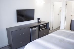 Alojamiento - Bowmanville Marina Inn & Suites