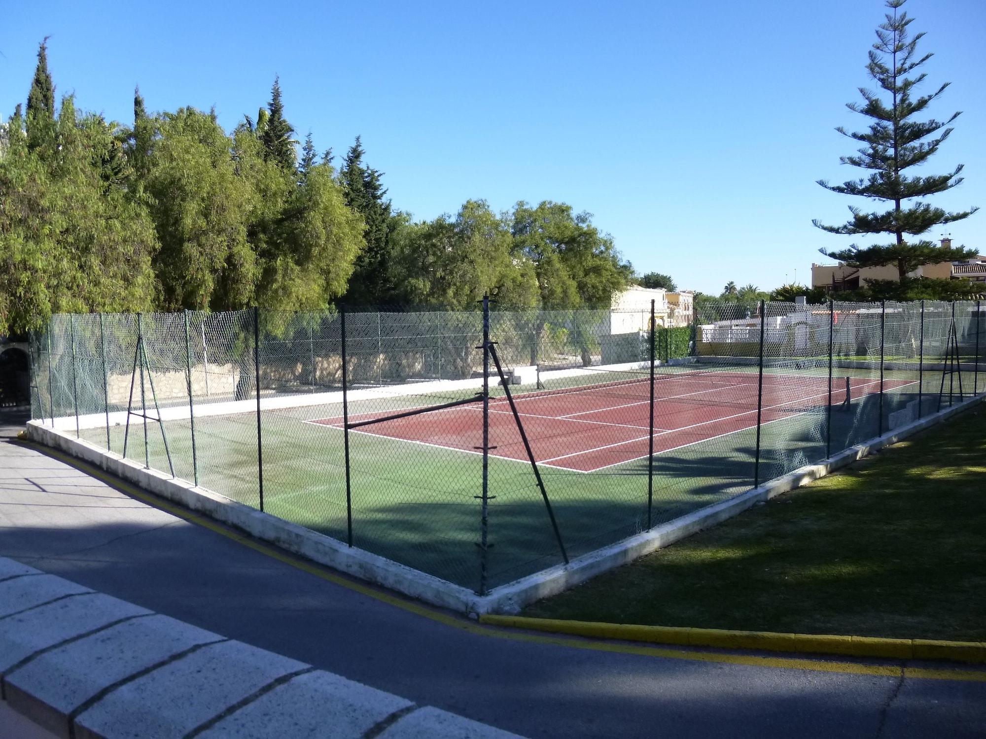 Instalaciones Recreativas La Perla de Torrenueva