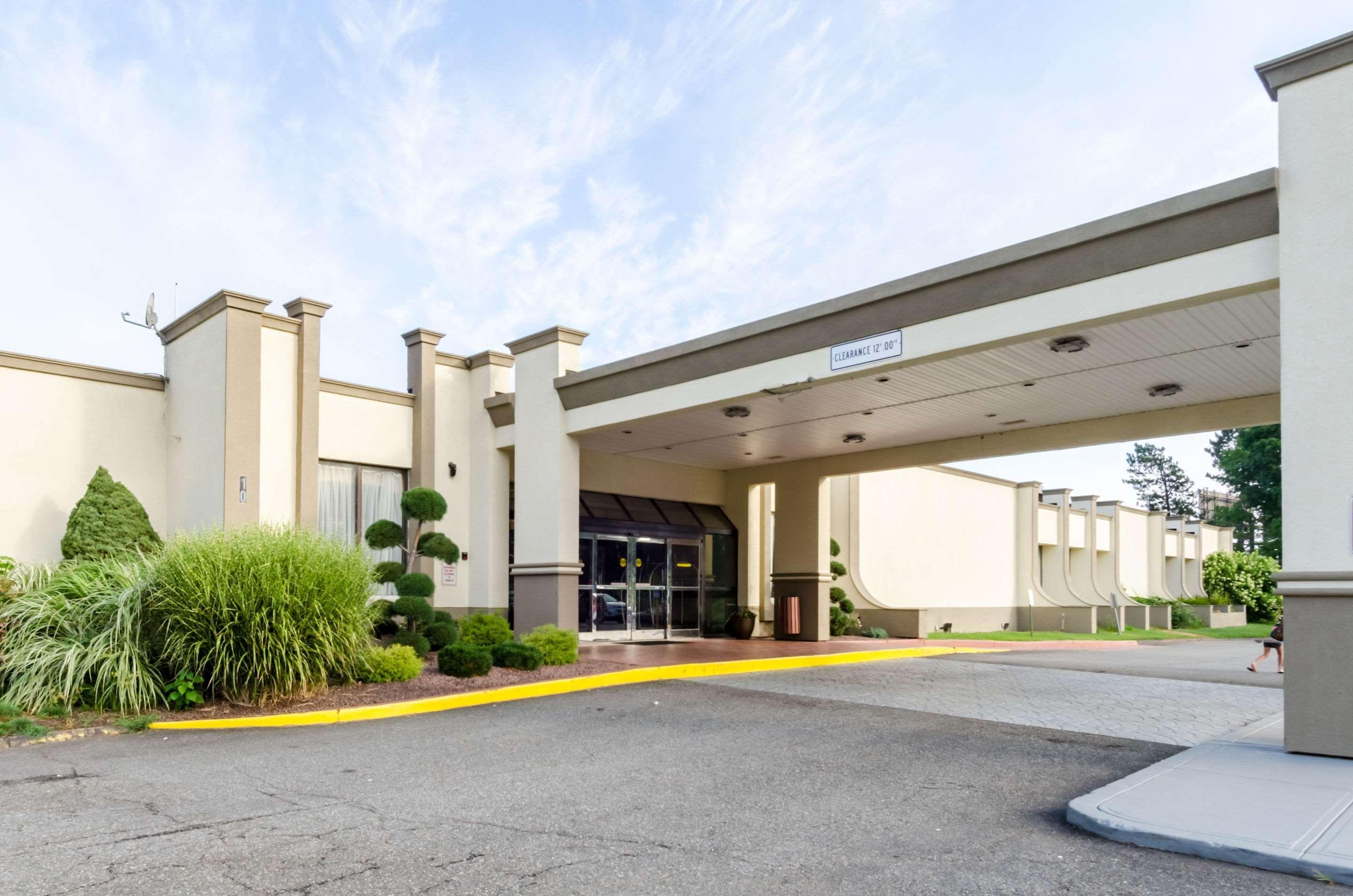 Vista Exterior Clarion Hotel & Aqua Lagoon Waterpark