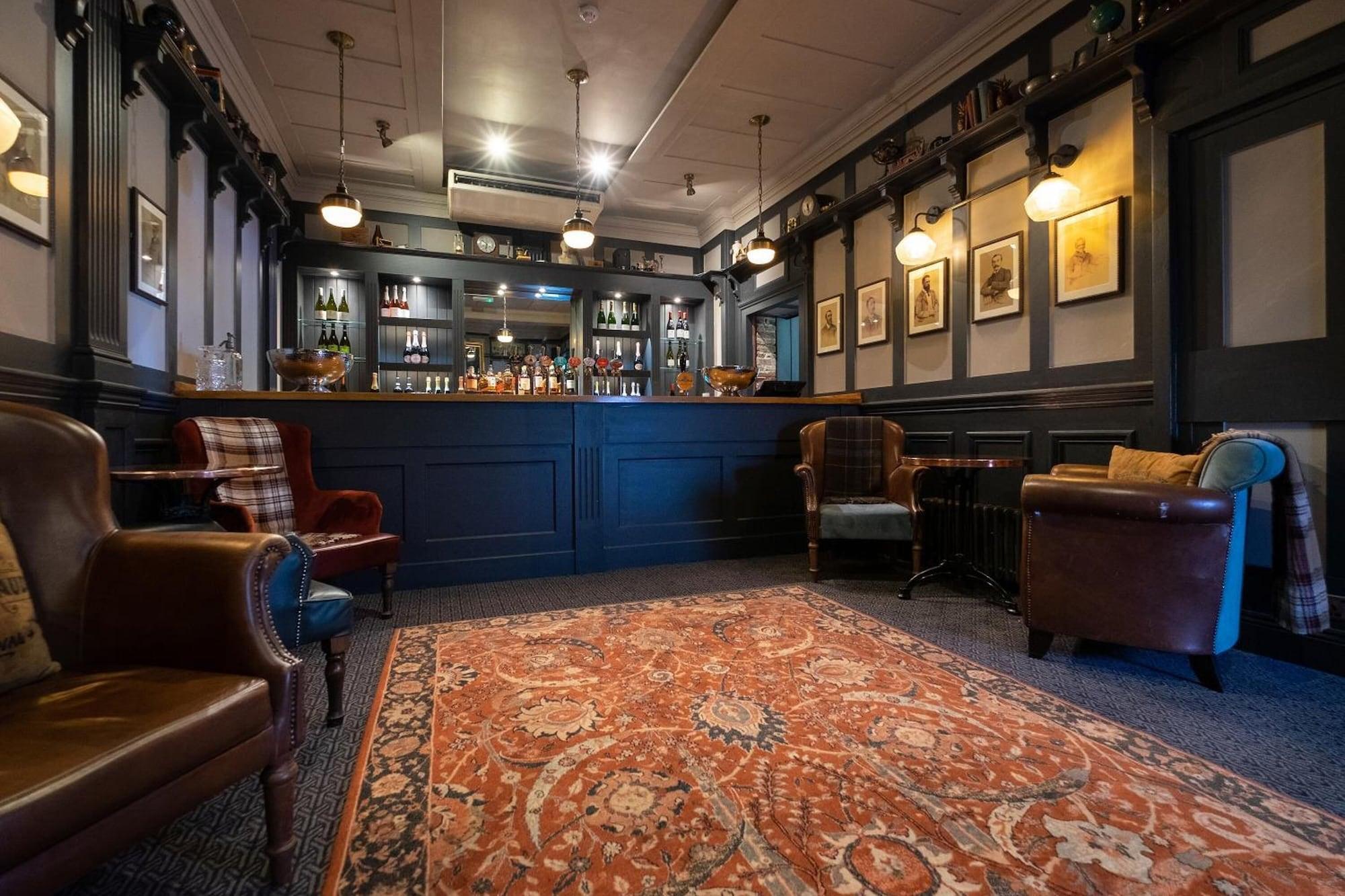 Bar/Salón Worplesdon Place Hotel