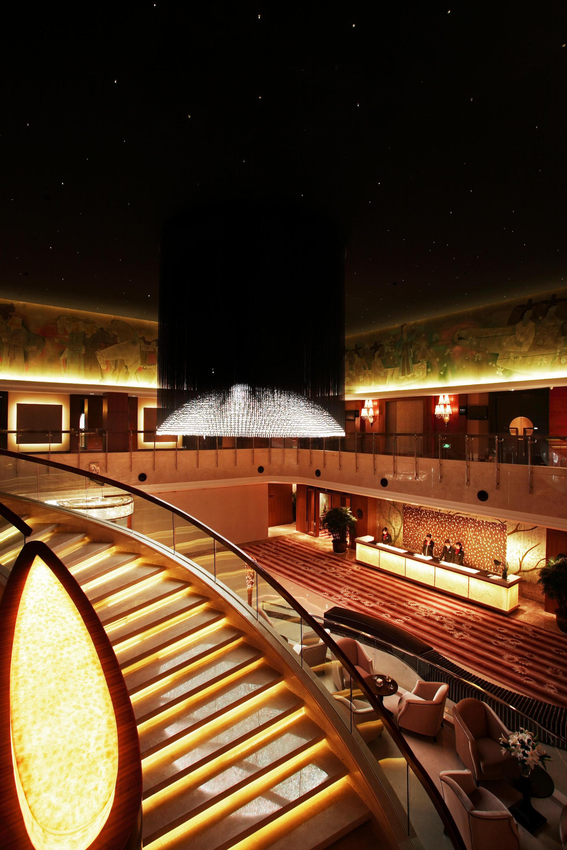 Vista Lobby Grand Noble