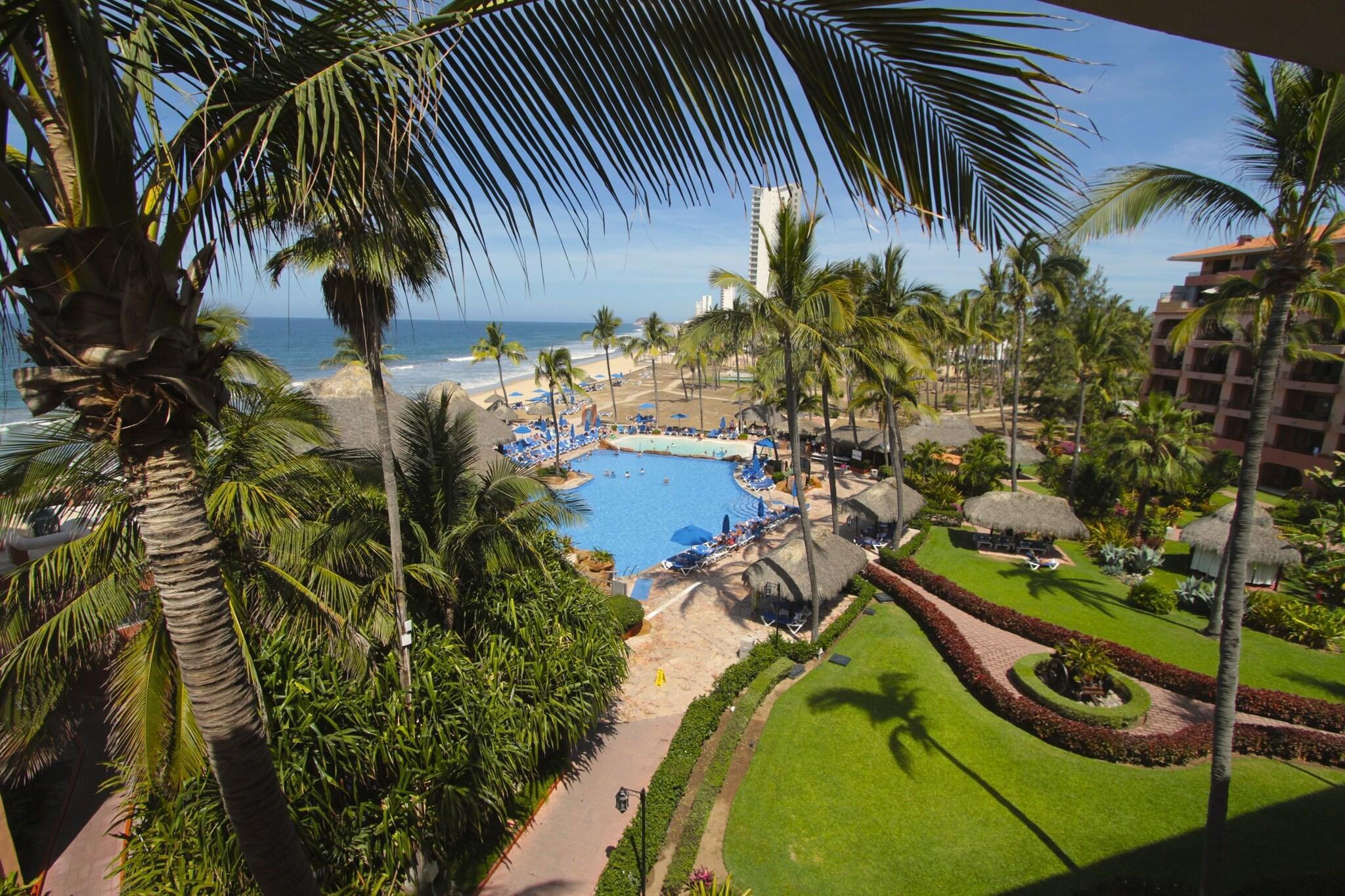 Vista Exterior Torres Mazatlan