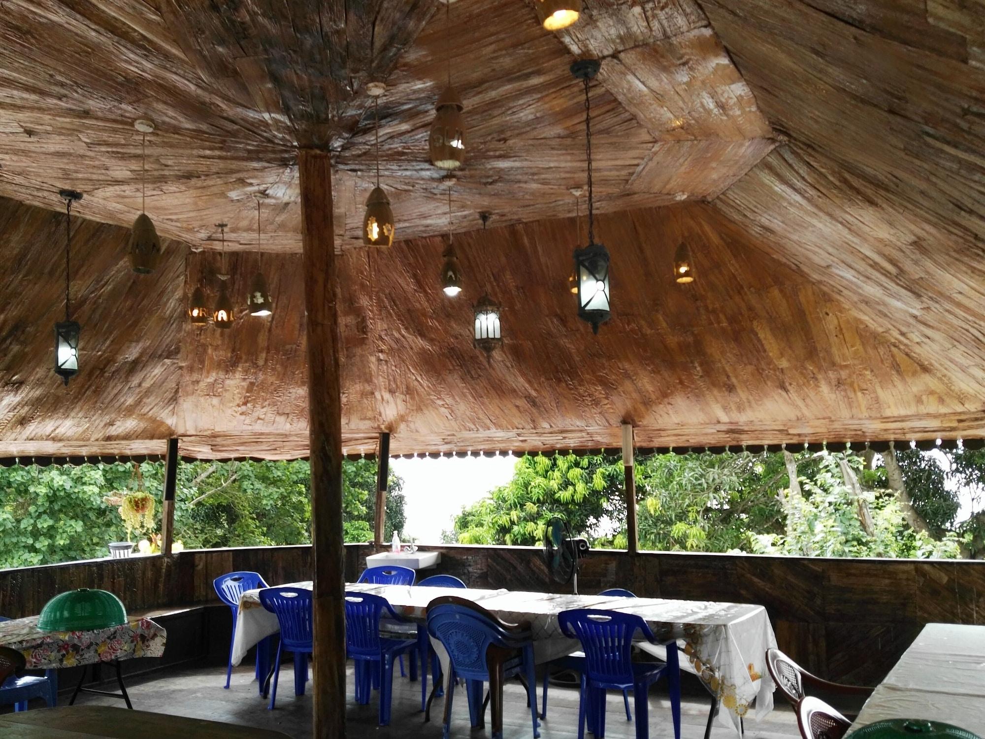 Restaurant Sharook Lodge - Hostel