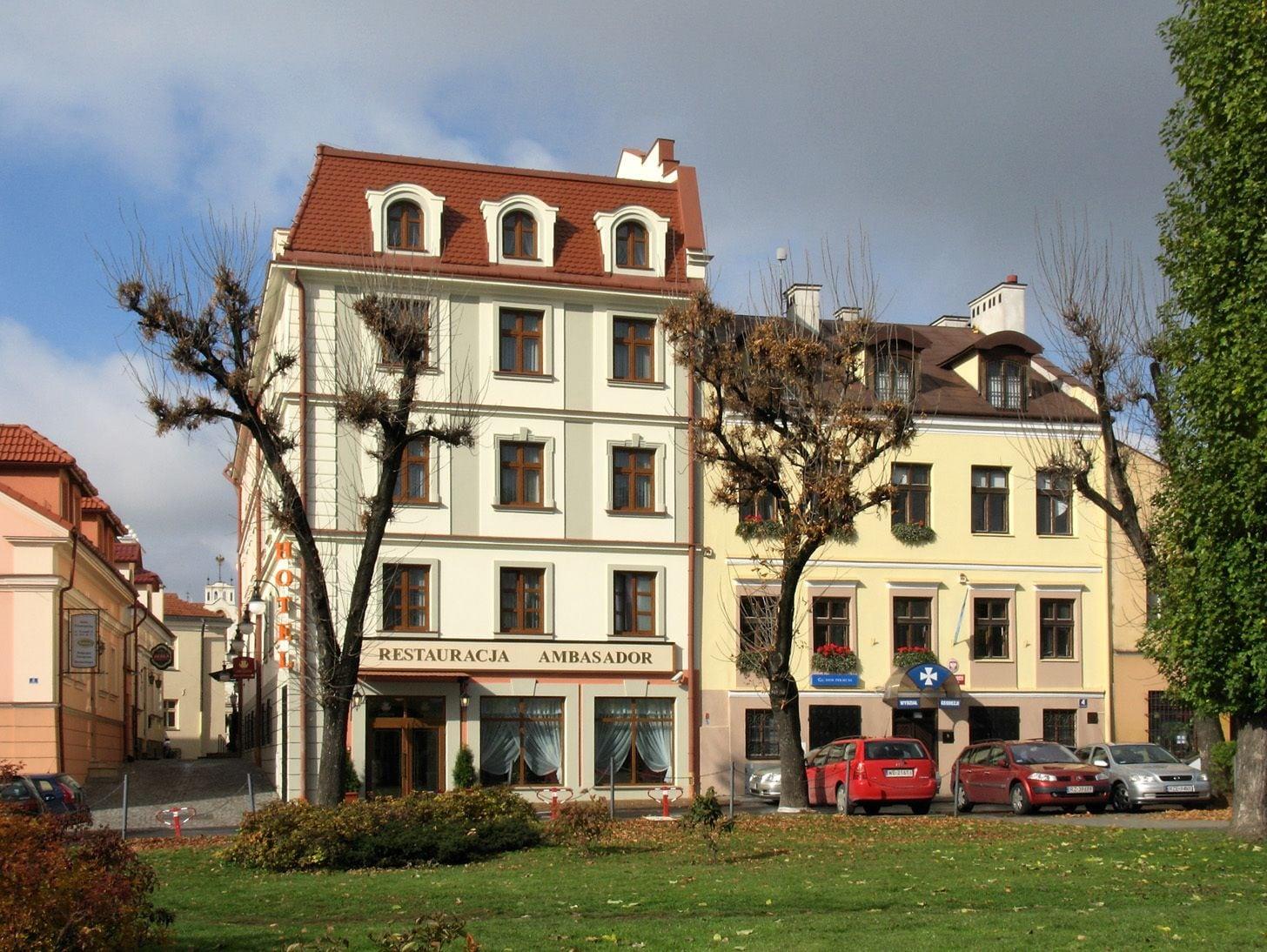 Vista Exterior Hotel Ambasadorski