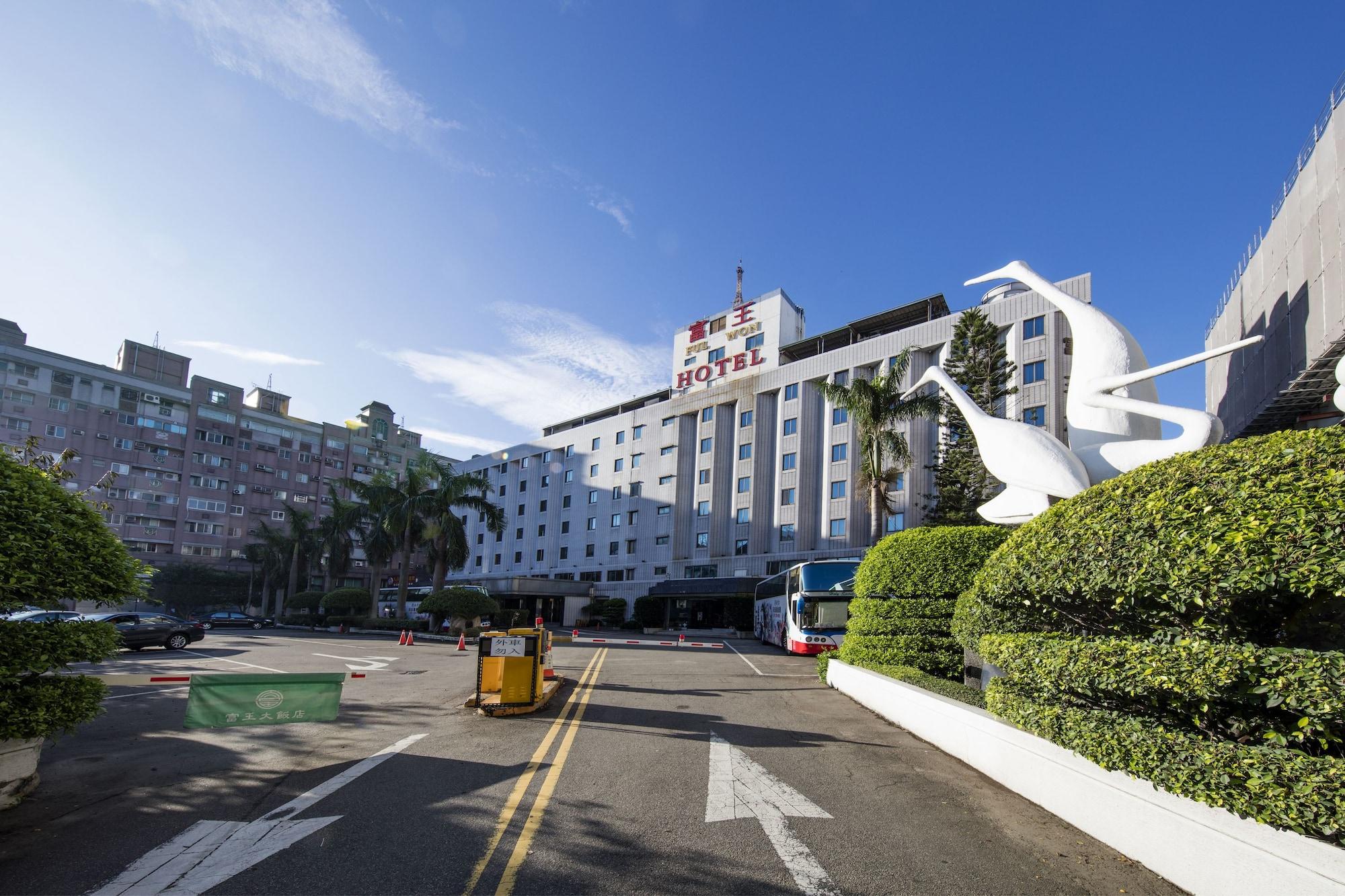 Vista Exterior Ful Won Hotel