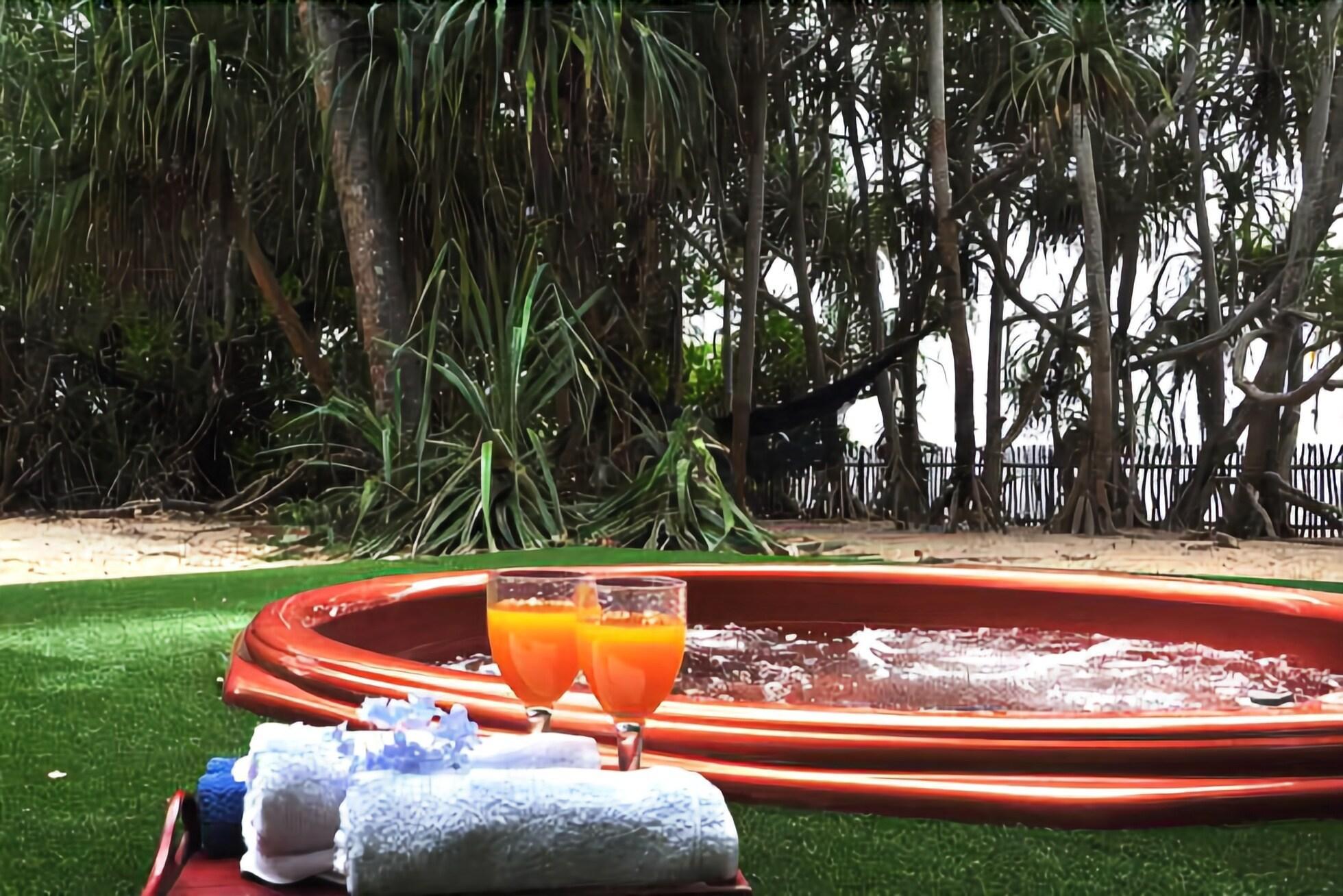 Instalaciones Recreativas The Waves Beach Chalets