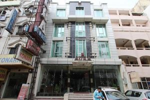 Alojamiento - Hotel Aura