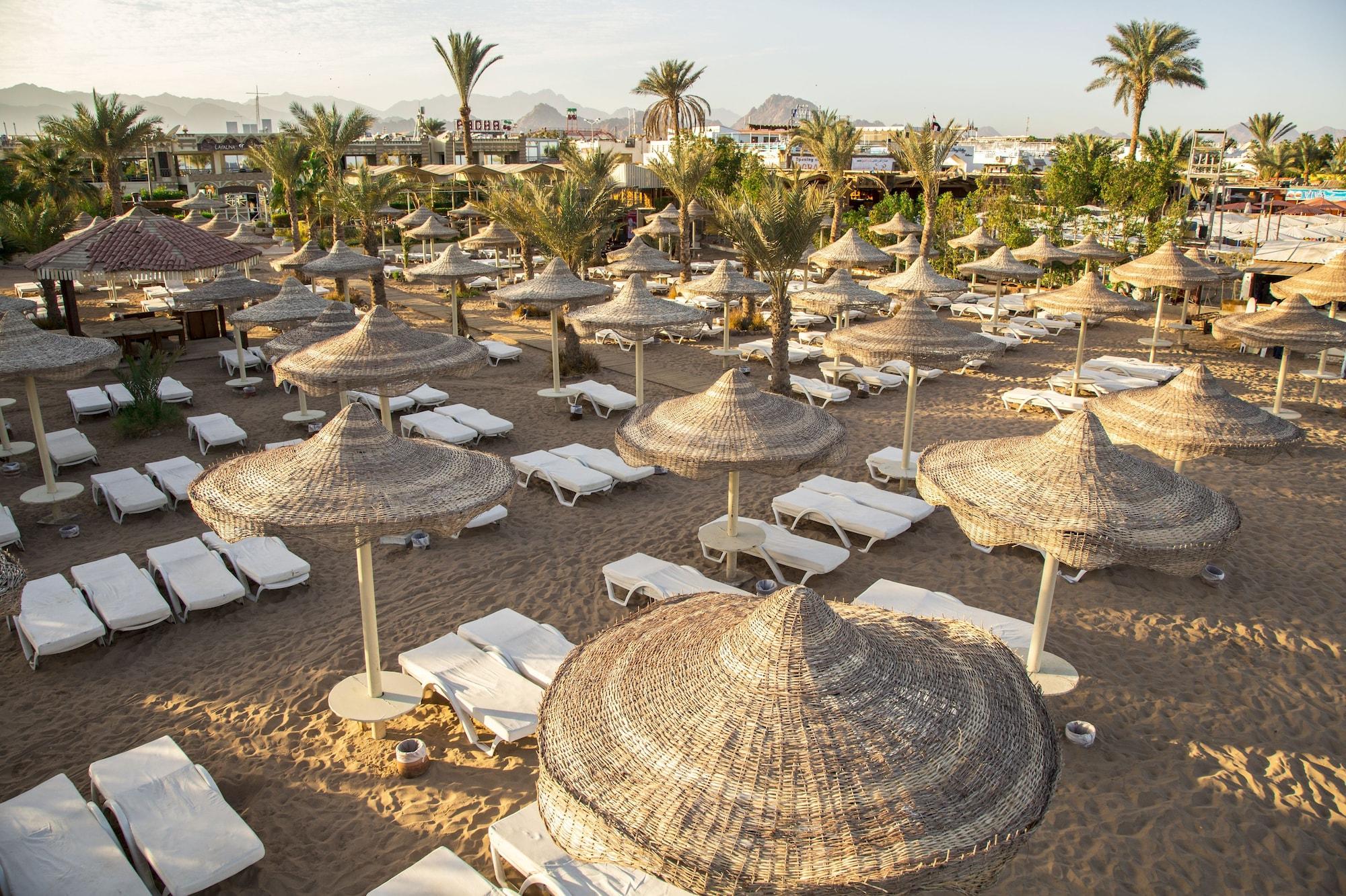 Playa Cataract Layalina Resort