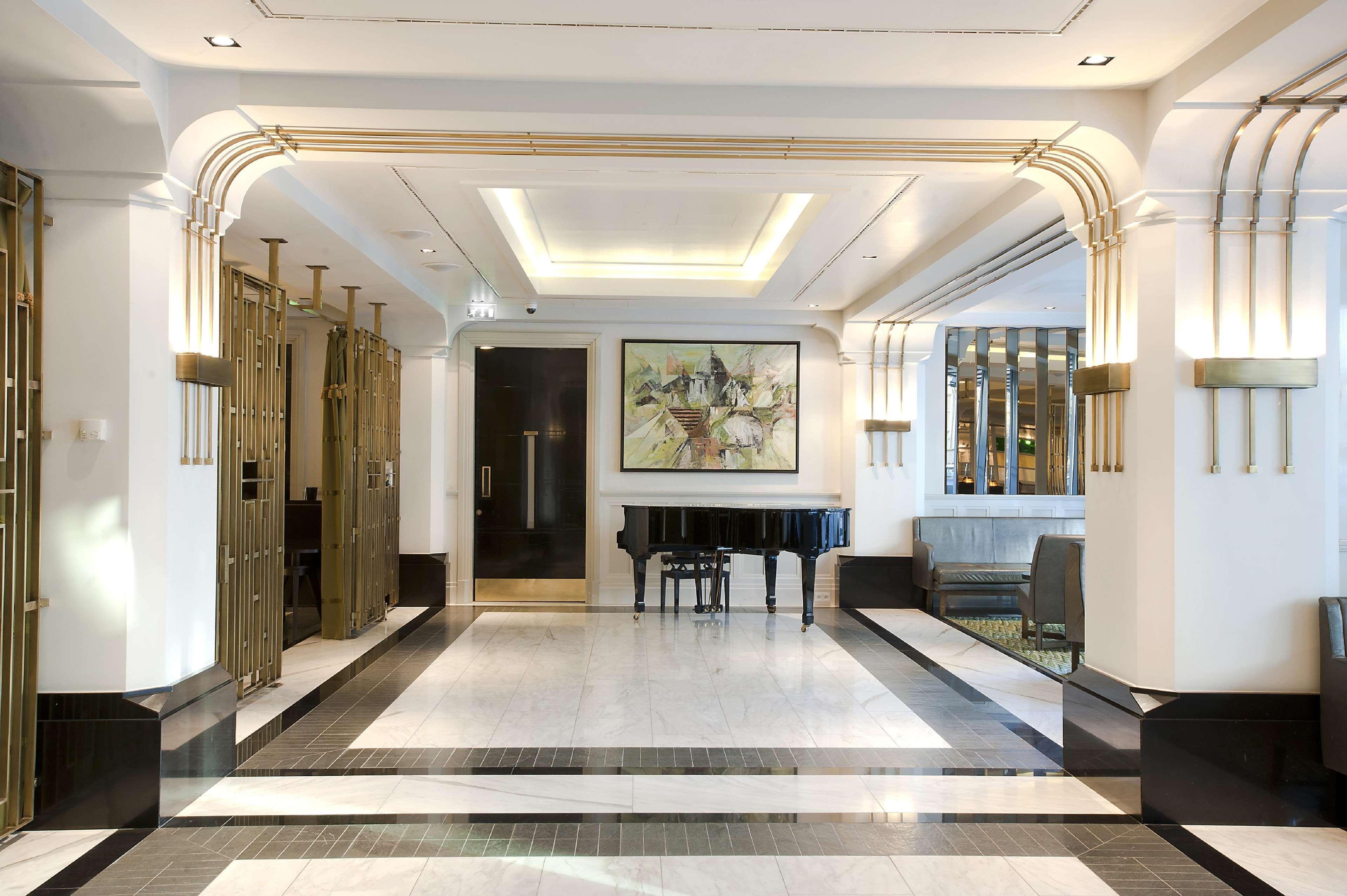 Vista Lobby Hilton Prague Old Town
