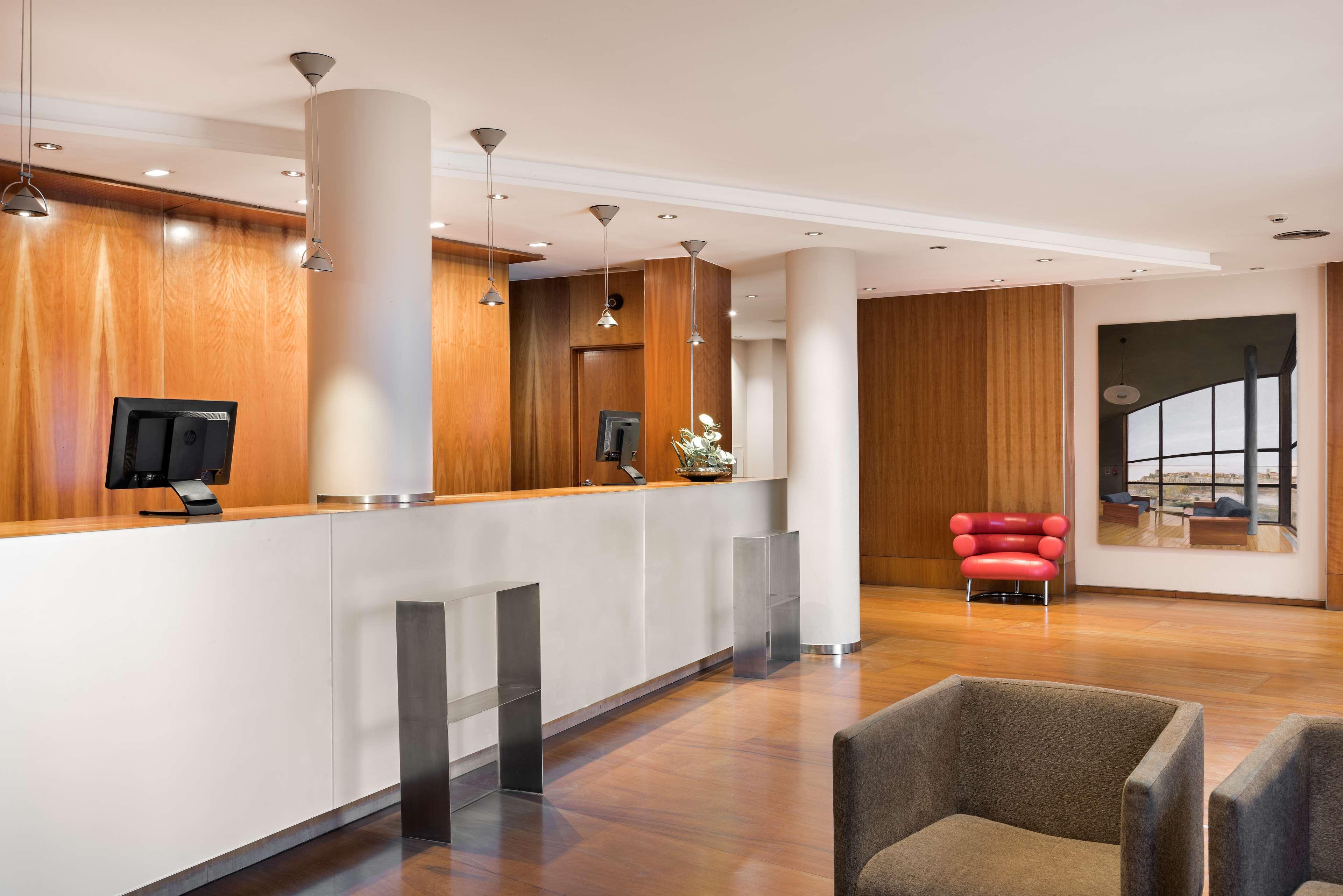 Vista Lobby NH Zamora Palacio del Duero