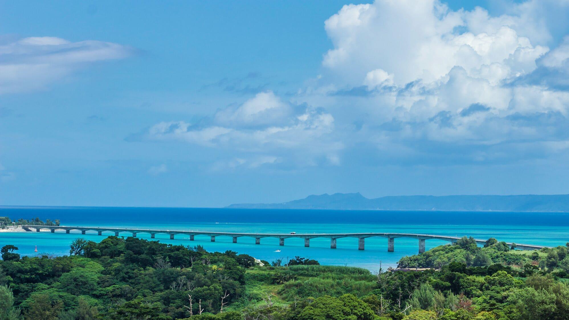 Varios Ahman Suite Villa Sumuide