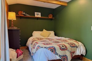 Alojamiento - Quaint lodge set on a tranquil wooded lot in Ellicottville