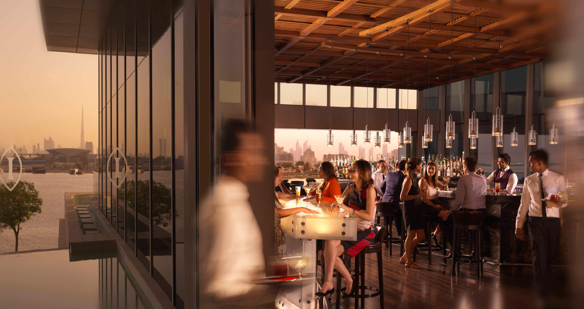 Bar/Salón Intercontinental Dubai Festival City