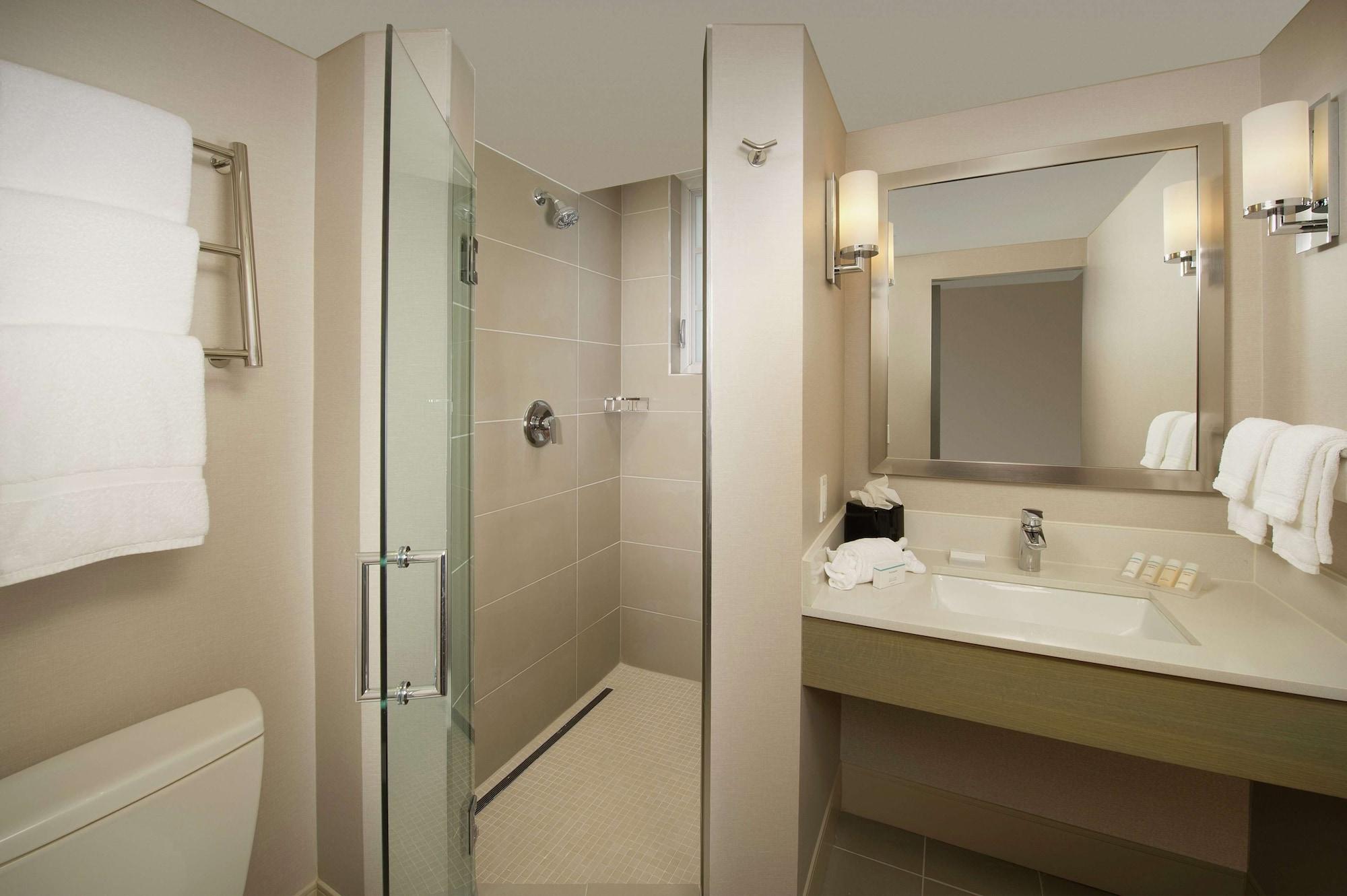 Equipamiento de Habitación Hilton Garden Inn Miami South Beach
