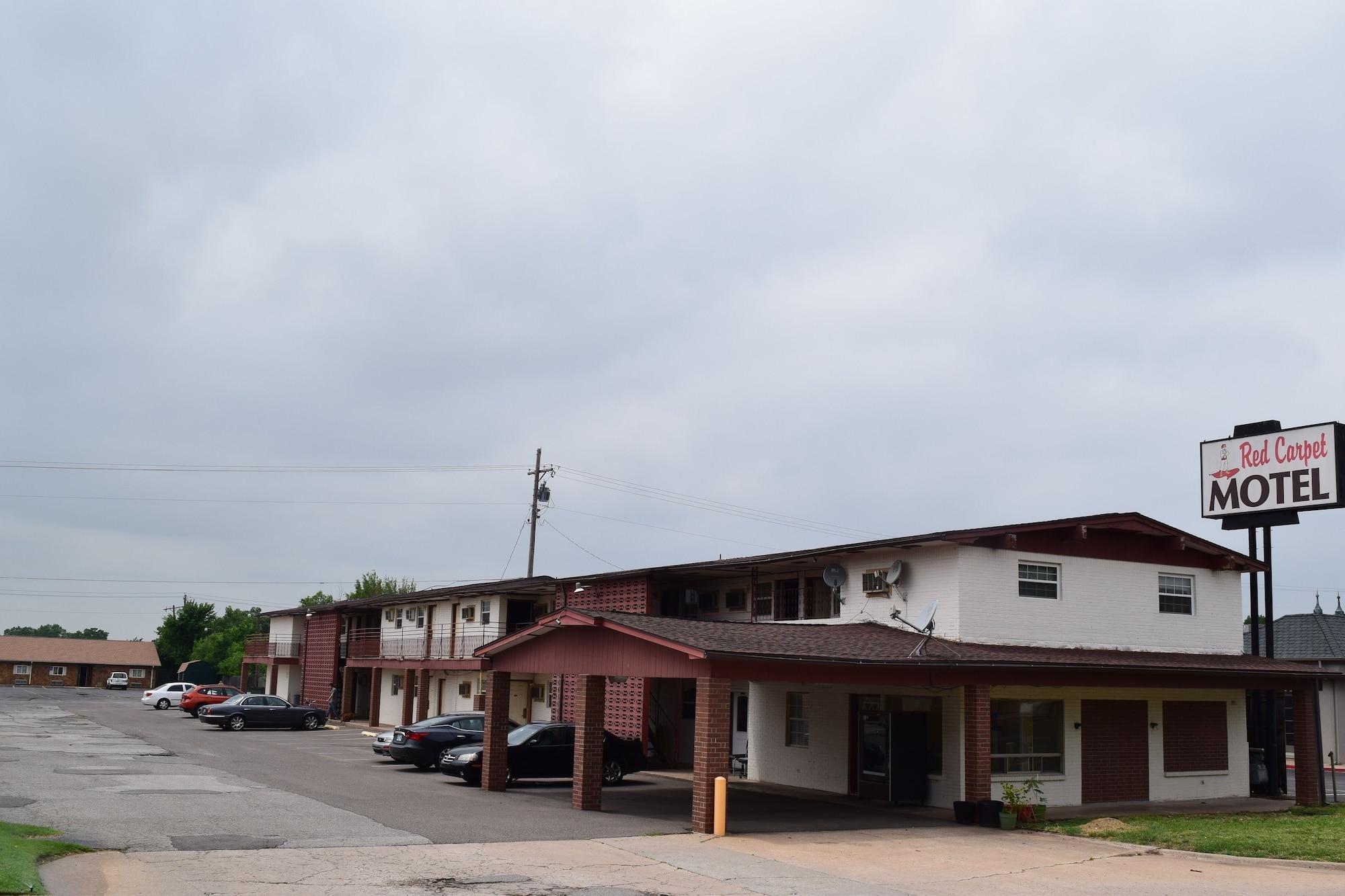Vista Exterior Red Carpet Motel