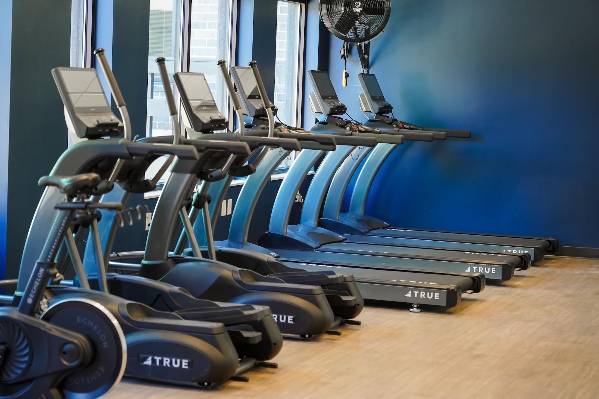 Gimnasio Sawmill Creek by Cedar Point Resorts