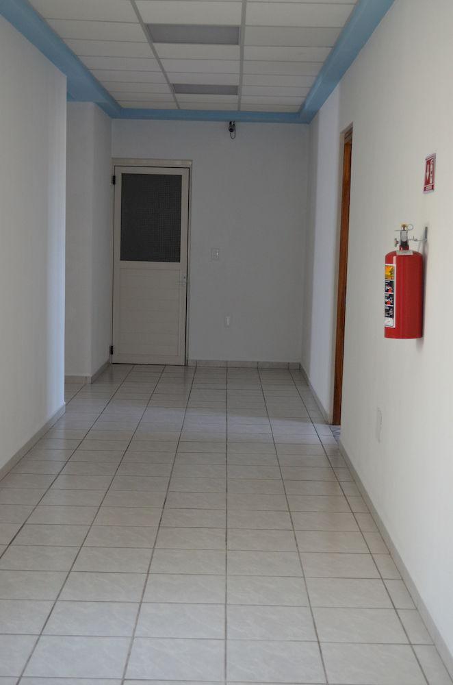 Varios Hotel La Terminal