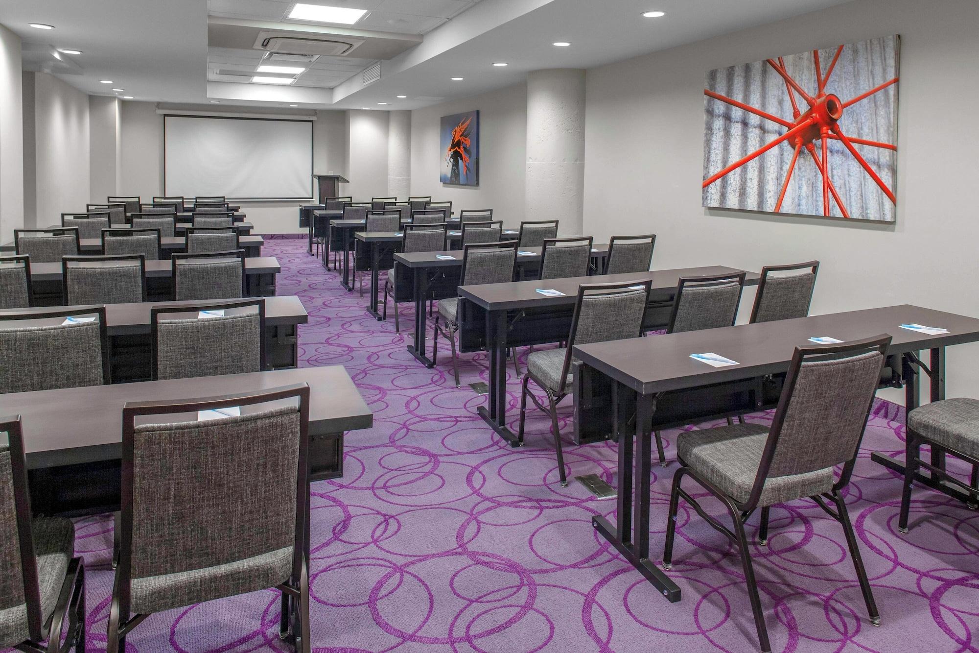 Sala de Reuniones TownePlace Suites by Marriott Dallas Downtown