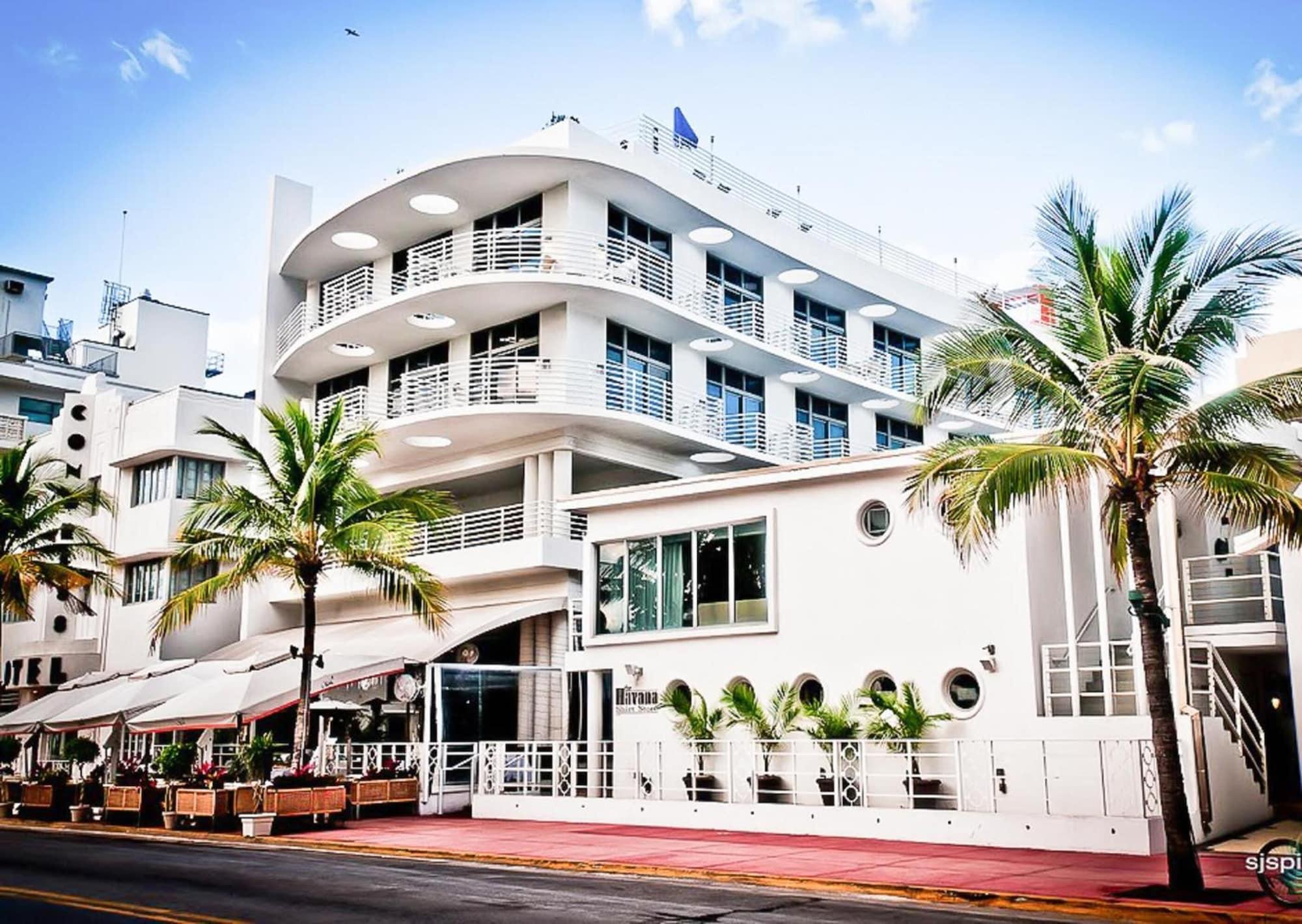 Vista Exterior Ocean Drive Studios Beach Front