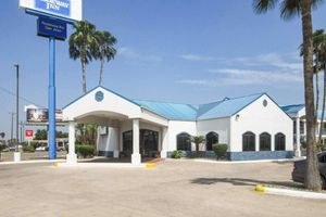 Alojamiento - Rodeway Inn