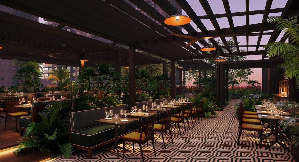 Restaurant Stay Sol Downtown