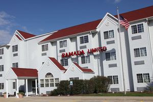 Alojamiento - Ramada by Wyndham Bloomington I-55 and I-74 IL