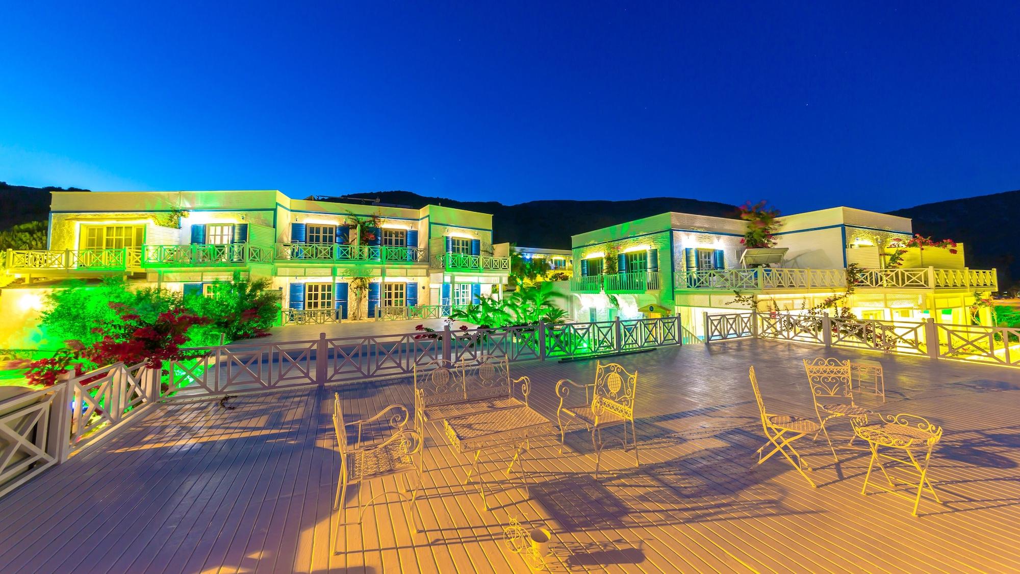 Vista Exterior Hotel Mavi Beyaz