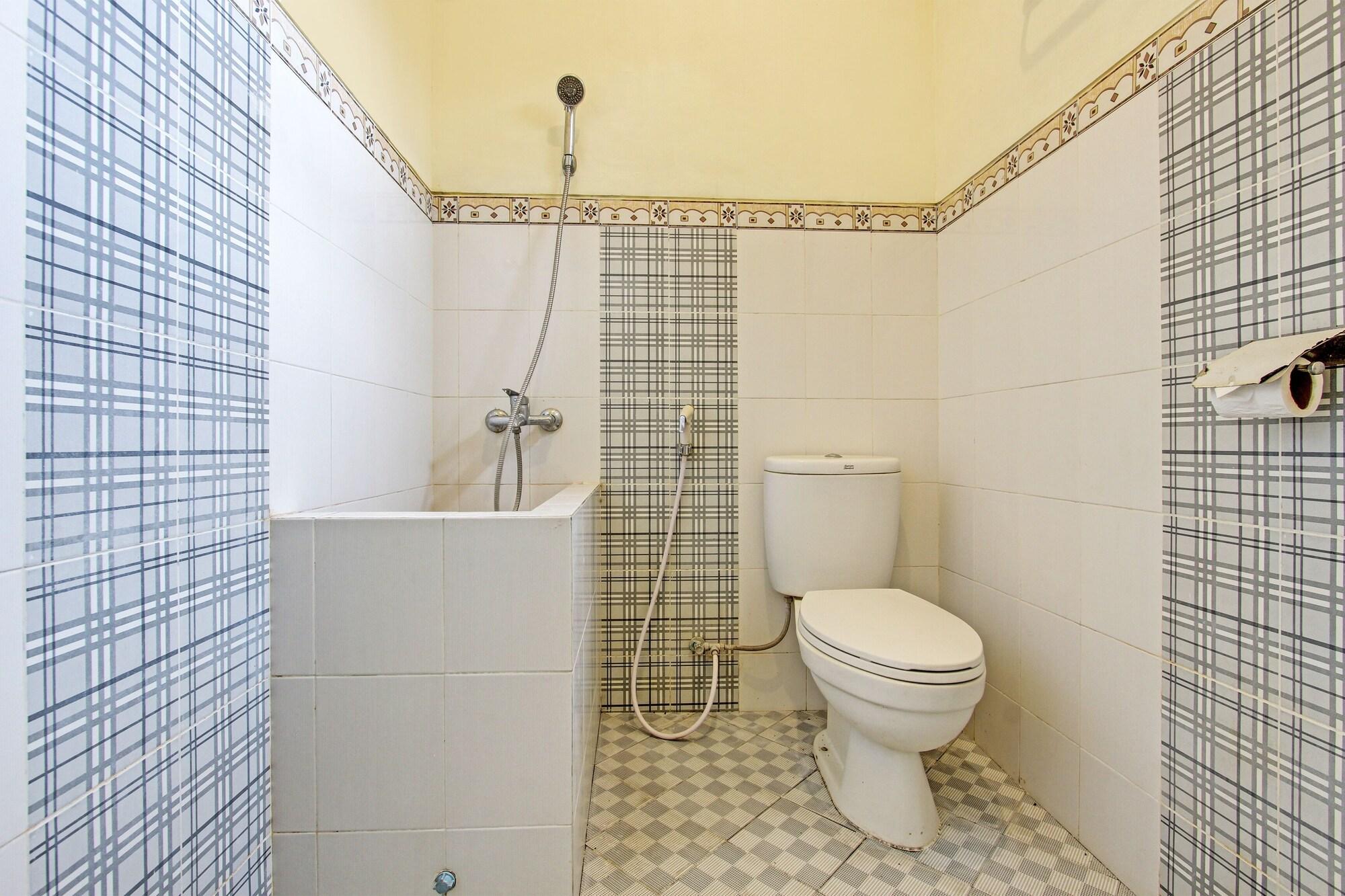 Equipamiento de Habitación OYO 93660 New Family Hotel Syariah