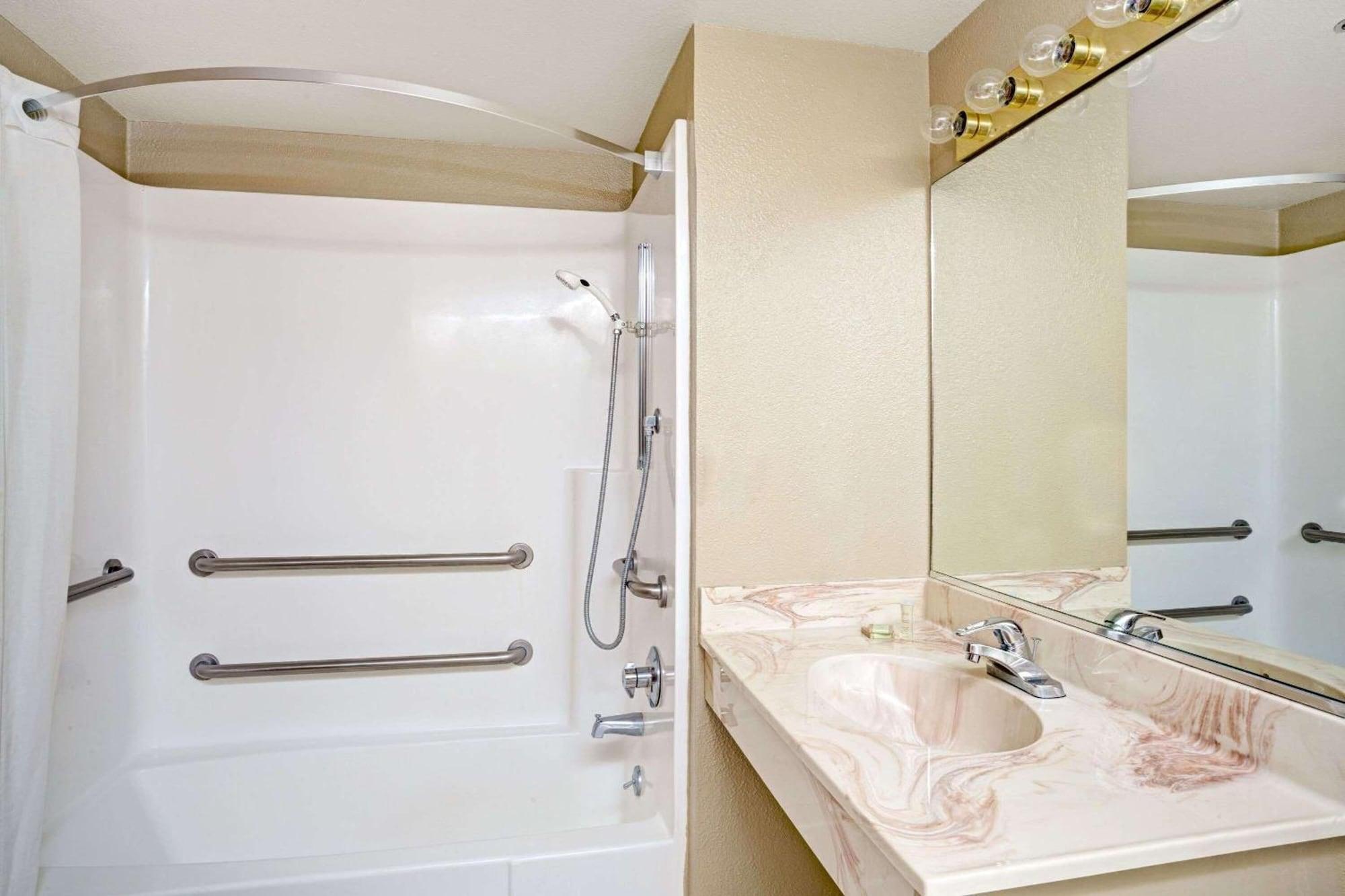 Equipamiento de Habitación Topaz Lodge