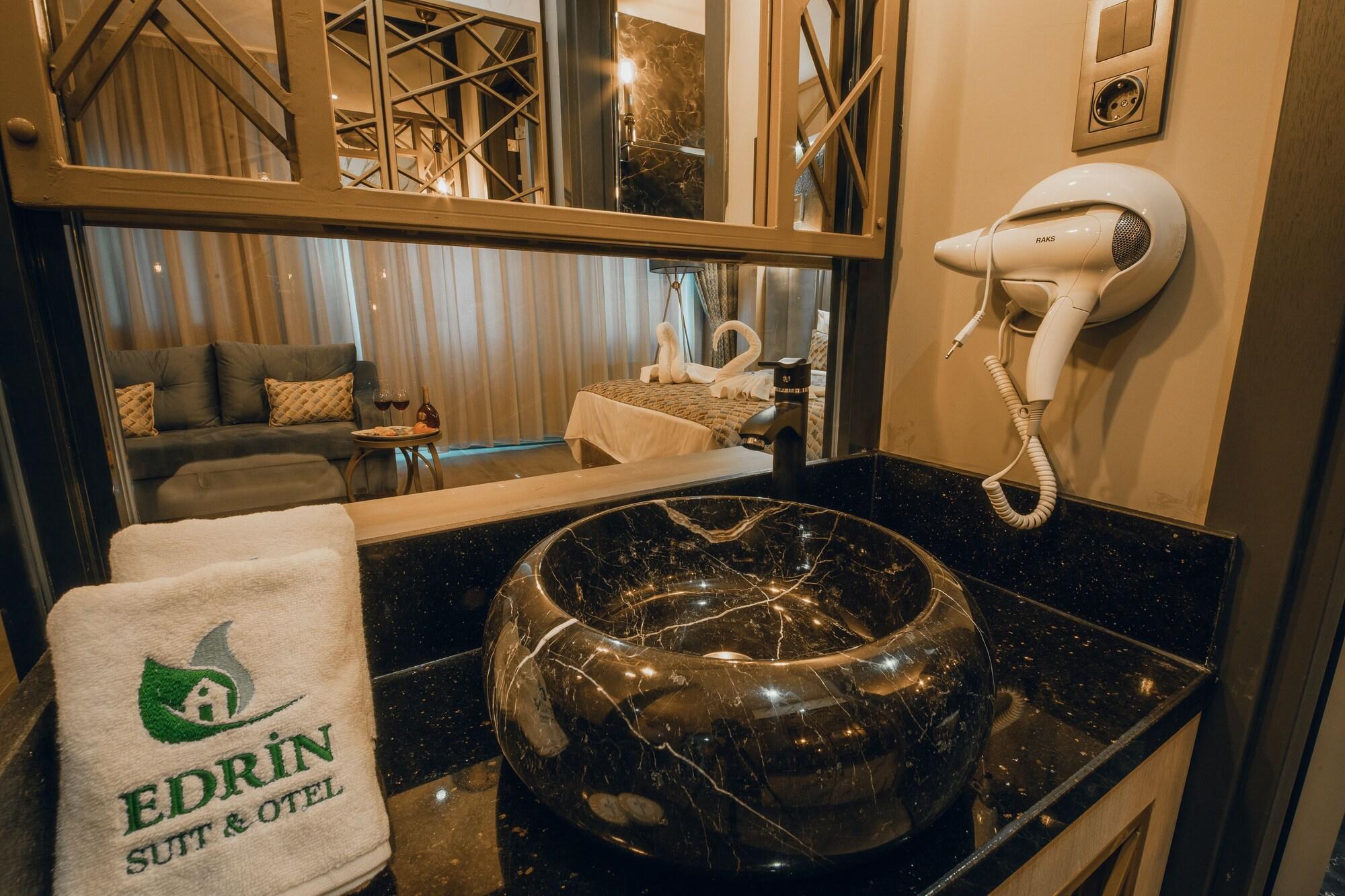 Equipamiento de Habitación Edrin Gözde Hotel