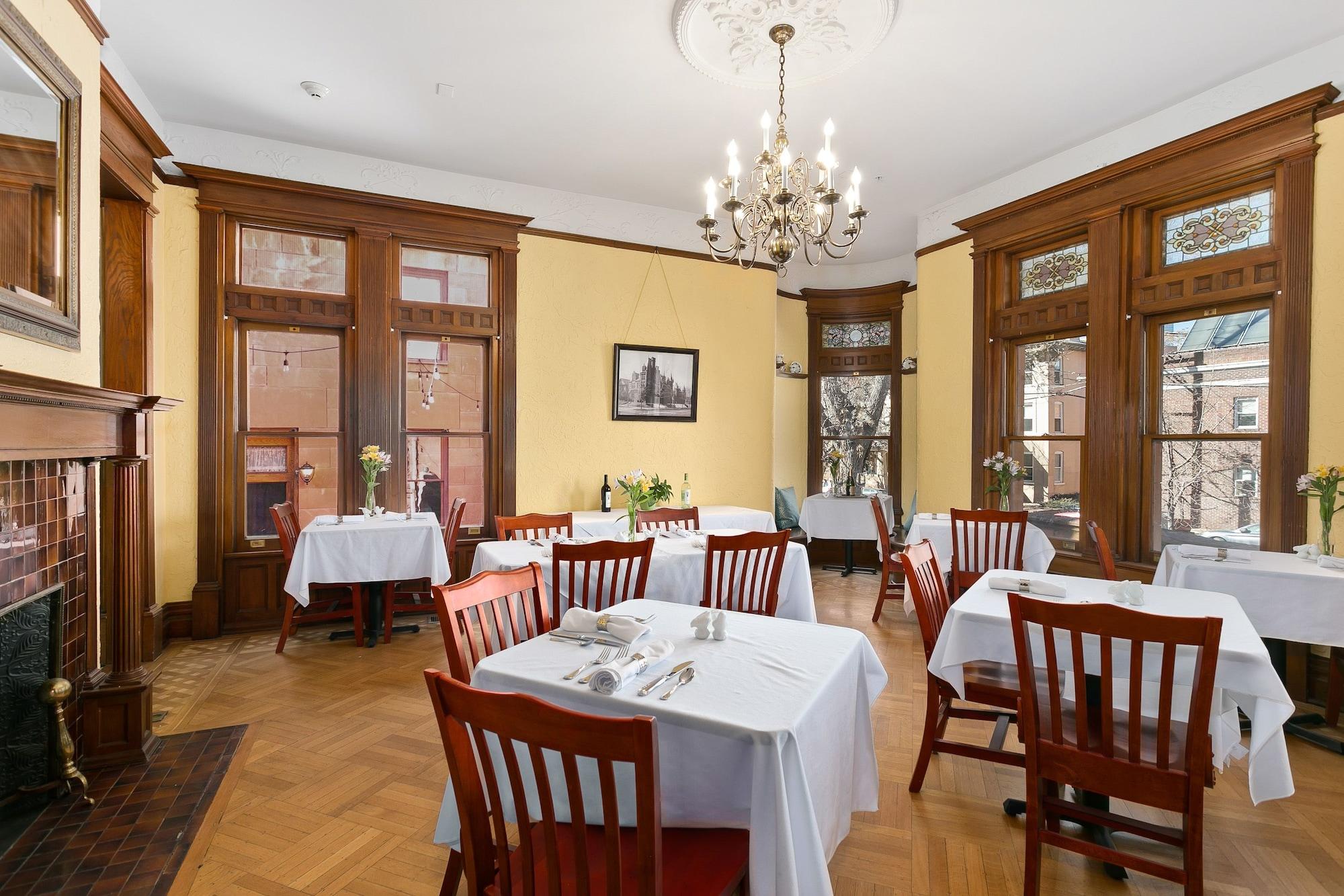 Restaurant Patterson Inn
