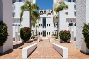 Alojamiento - Hotel Suites Albayzin del Mar
