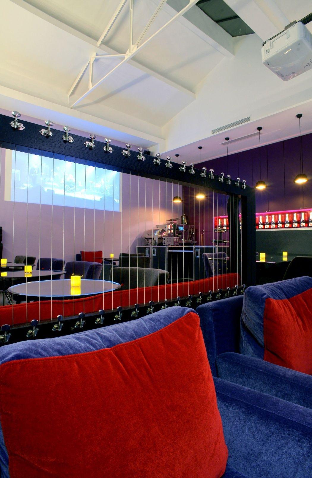 Bar/Salón Hôtel du Triangle d'Or